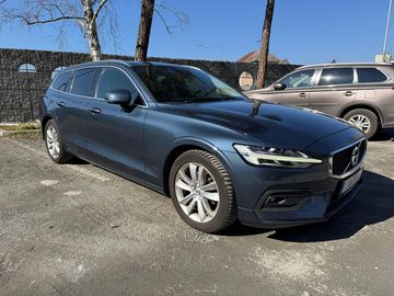 2.0 D4 Momentum, Polestar