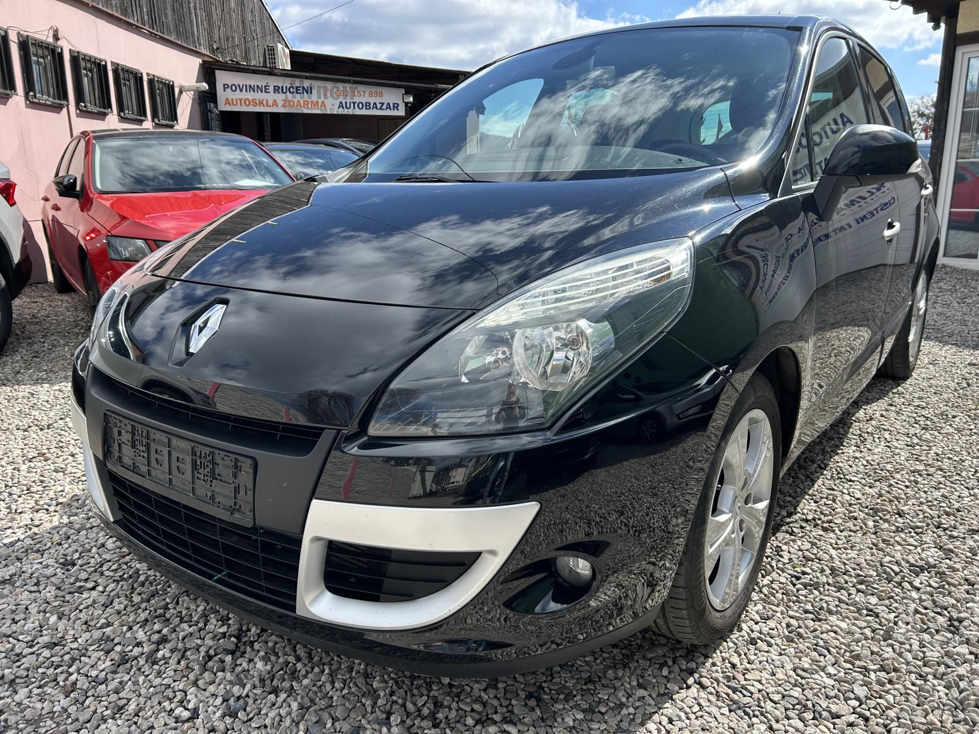 Renault Scénic, 1.5 DCi 78 KW servisni kniha - fotka 2