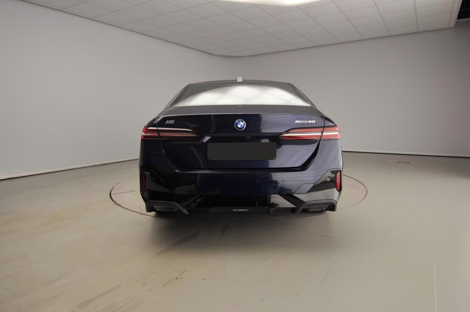 BMW i5, xDrive40 M-Sport 4zon H/K Vent - fotka 5