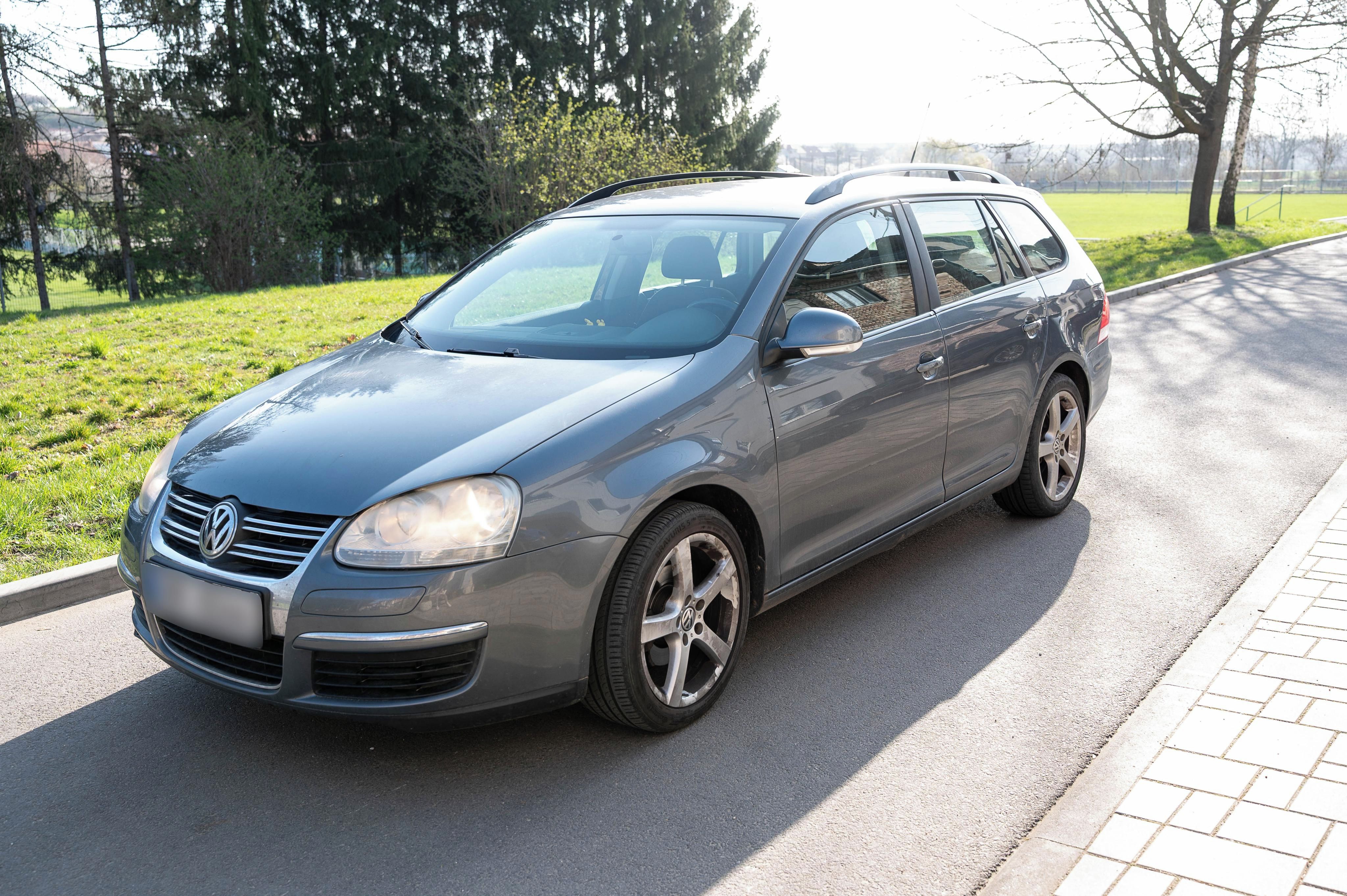 Volkswagen Golf, 1.6 MPI, 2008, tažné, NOVÁ STK - fotka 6