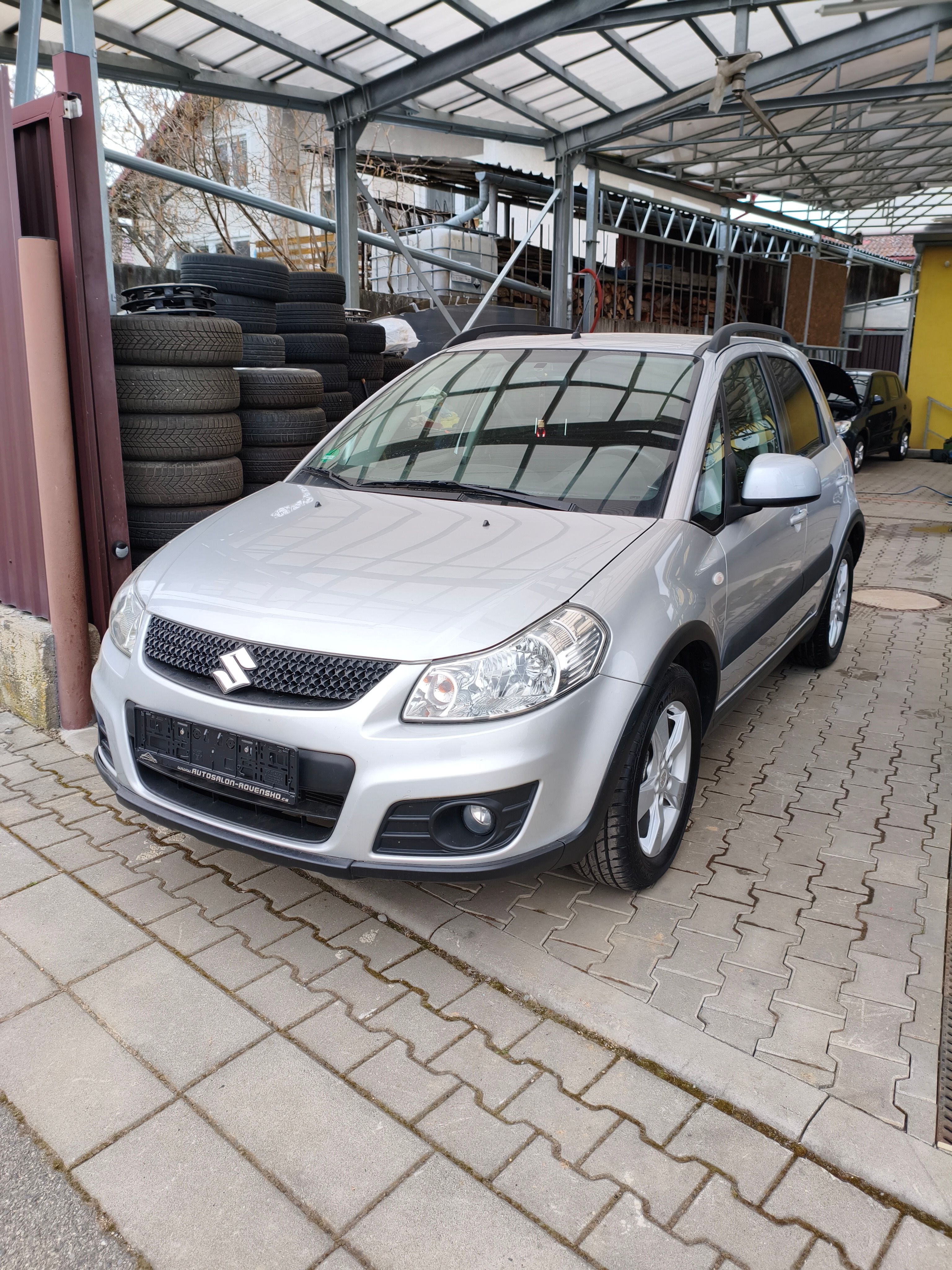 Suzuki SX4, 1.6 vvt 88kw benzín - fotka 2