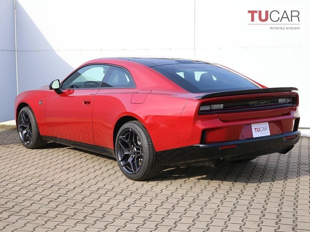 Dodge Charger, 2dv. Scat Pack 3,0 V6 AWD - fotka 3