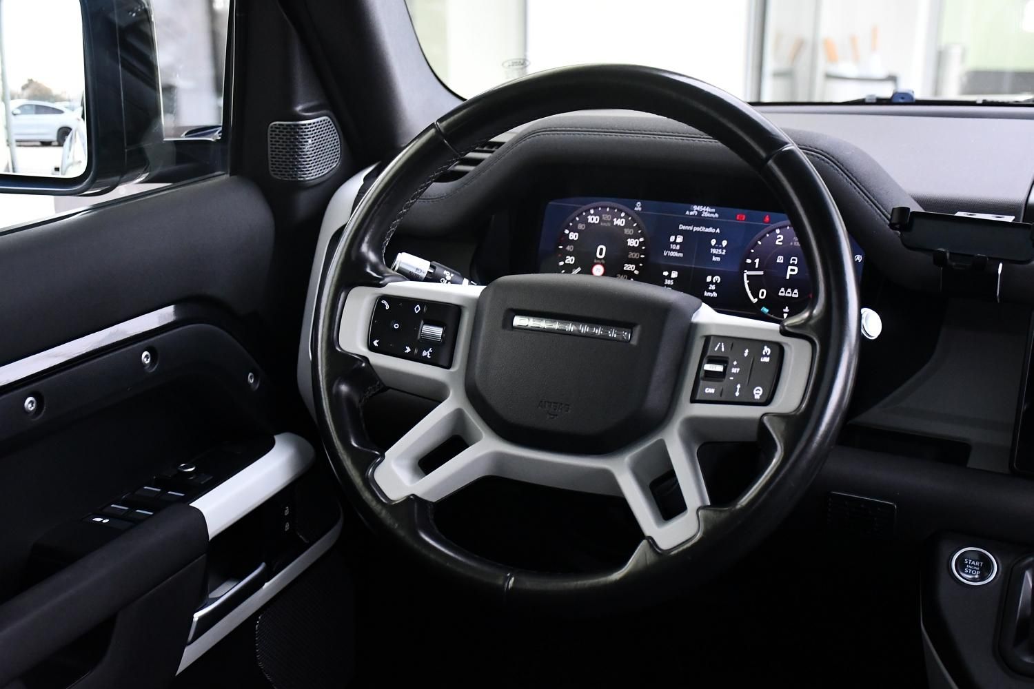 Land Rover Defender, 110S D240 AWD MERIDIAN ČR - fotka 6