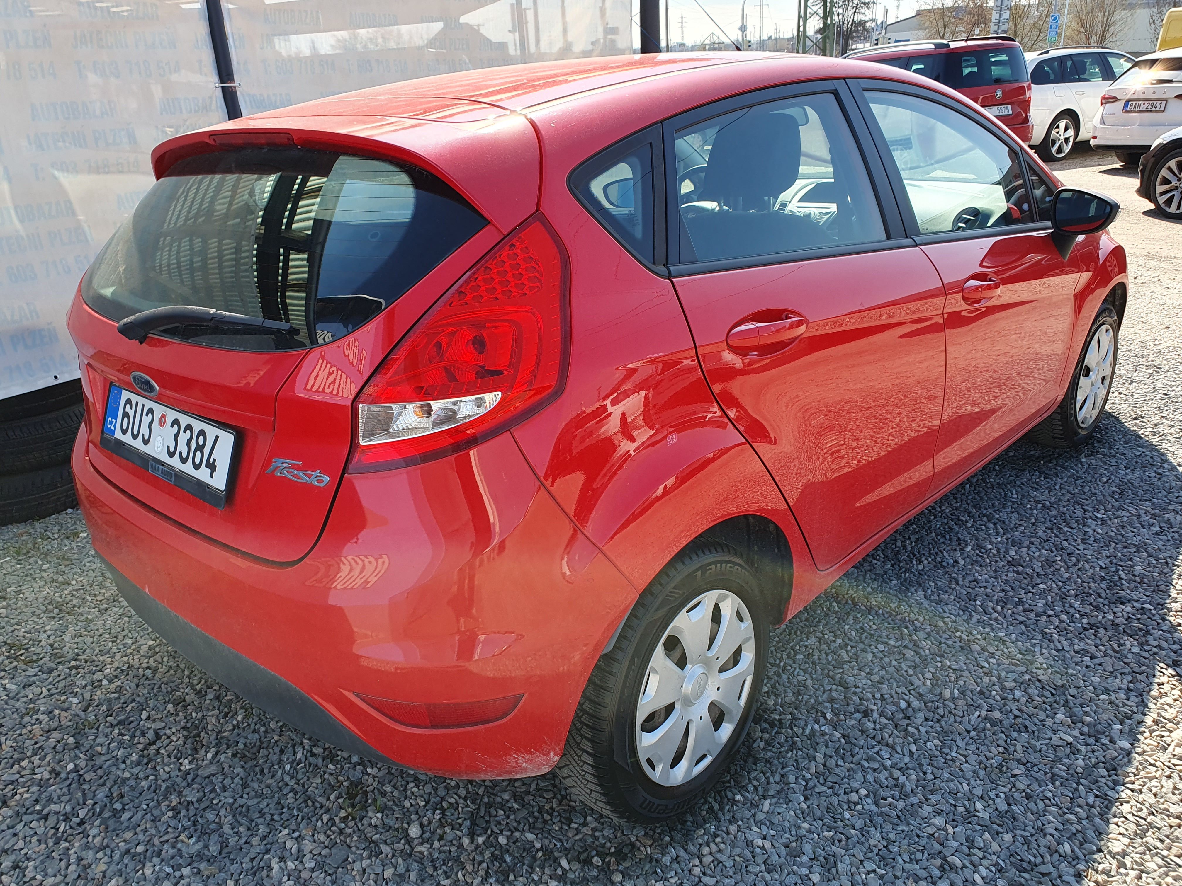 Ford Fiesta, 1.25 í 44 KW - fotka 3