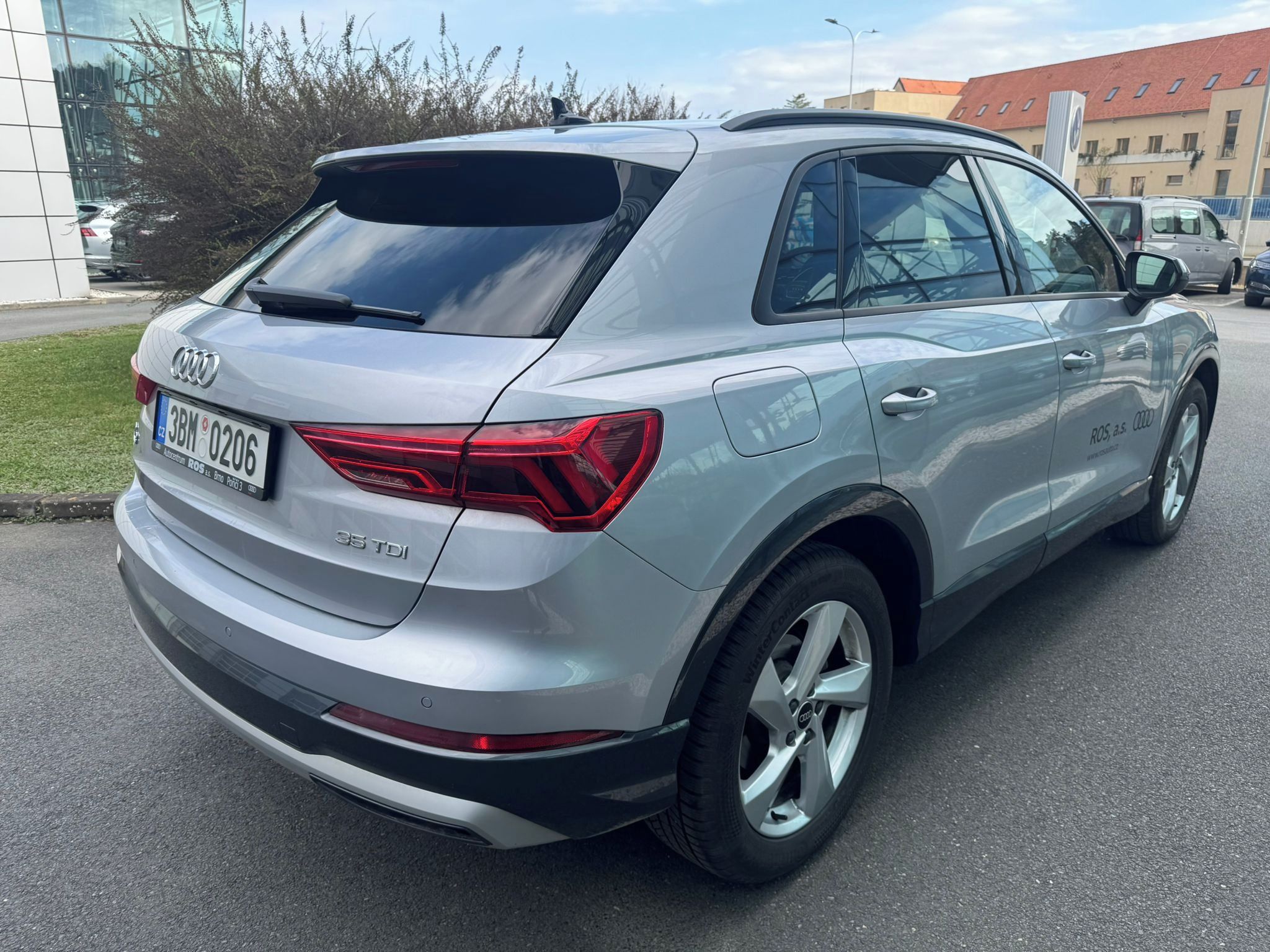 Audi Q3, Advanced 35 TDI 110 kW - fotka 5
