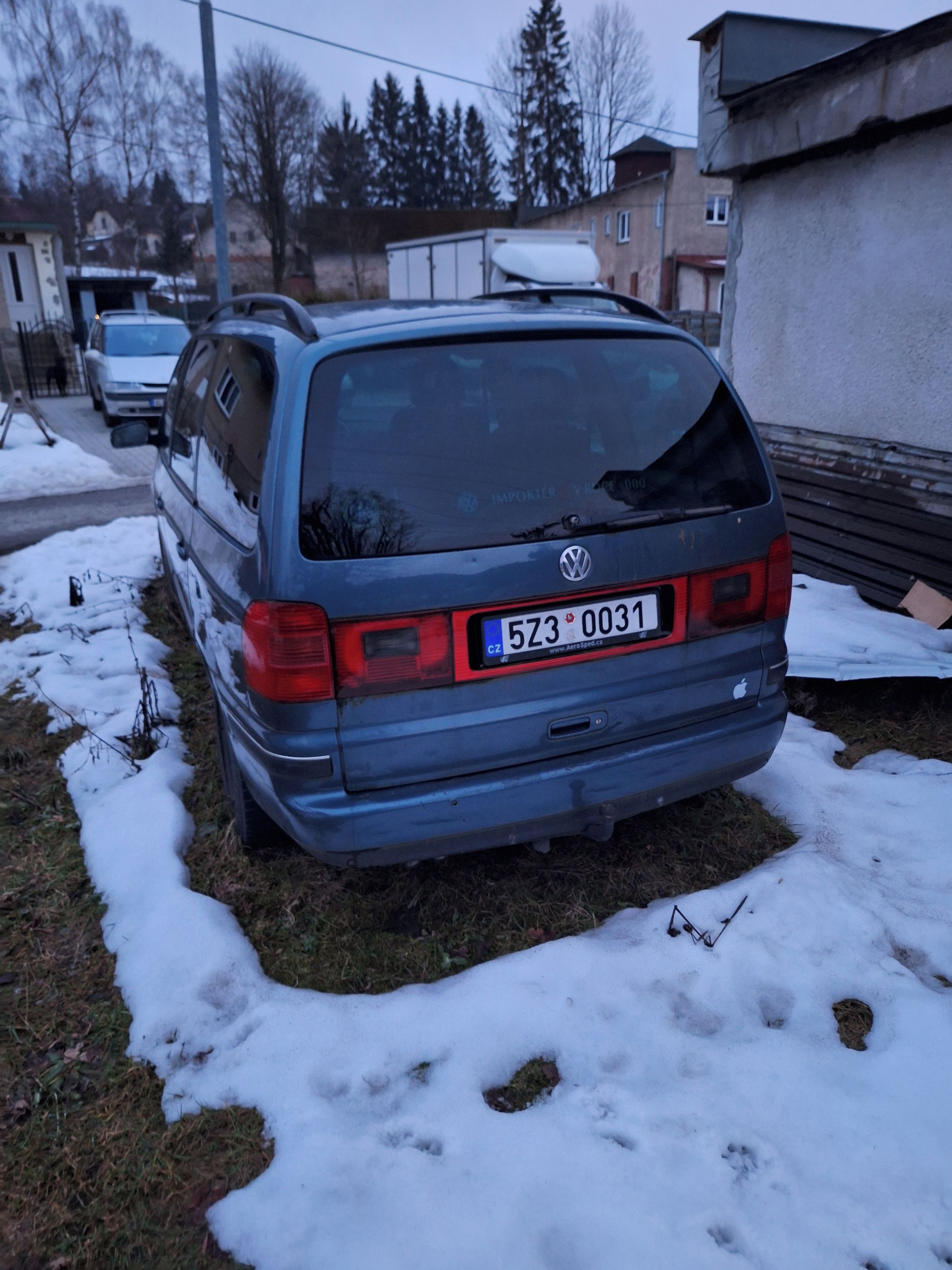 Volkswagen Sharan, Sharan 2.8 VR6 - fotka 5