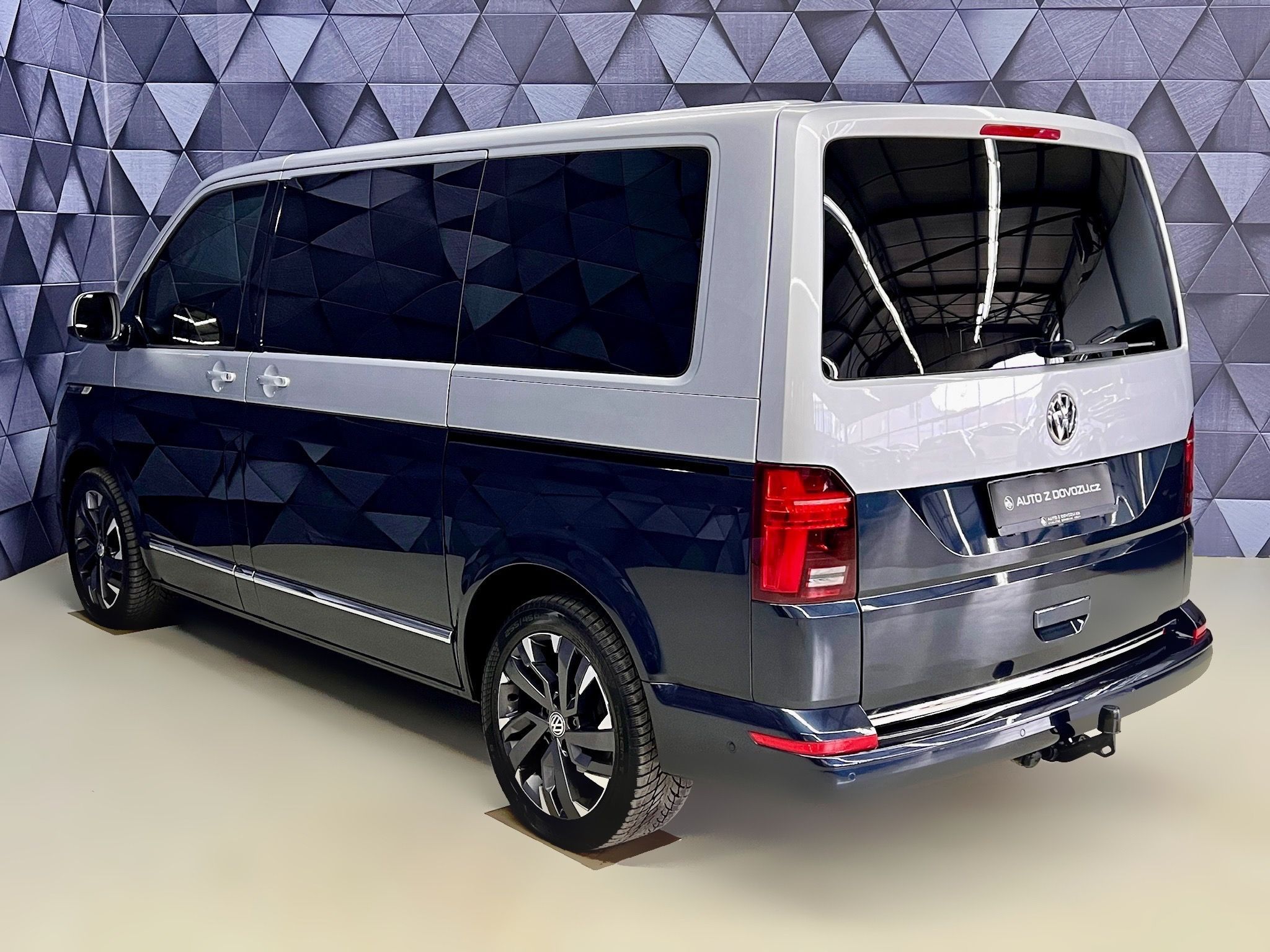 Volkswagen Multivan, 2.0 TDI 4M DSG, ALPINE, ACC - fotka 5