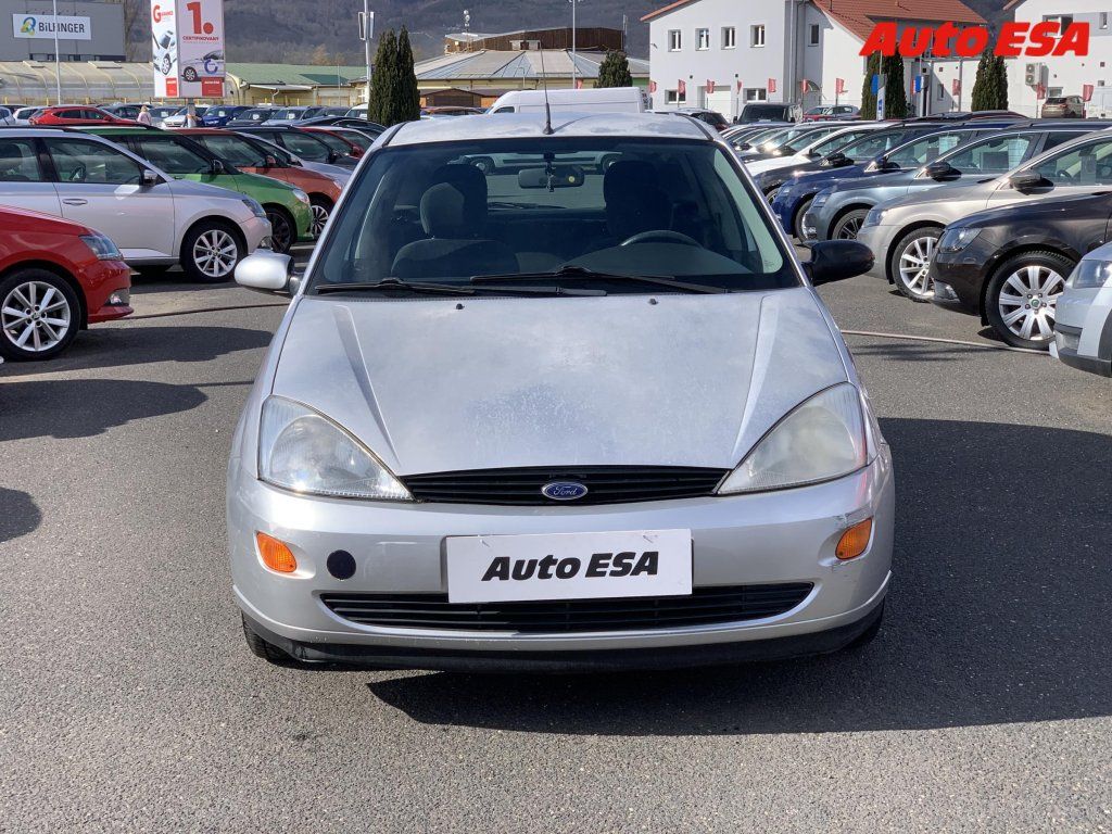 Ford Focus, 1.6 16V,AC - fotka 2