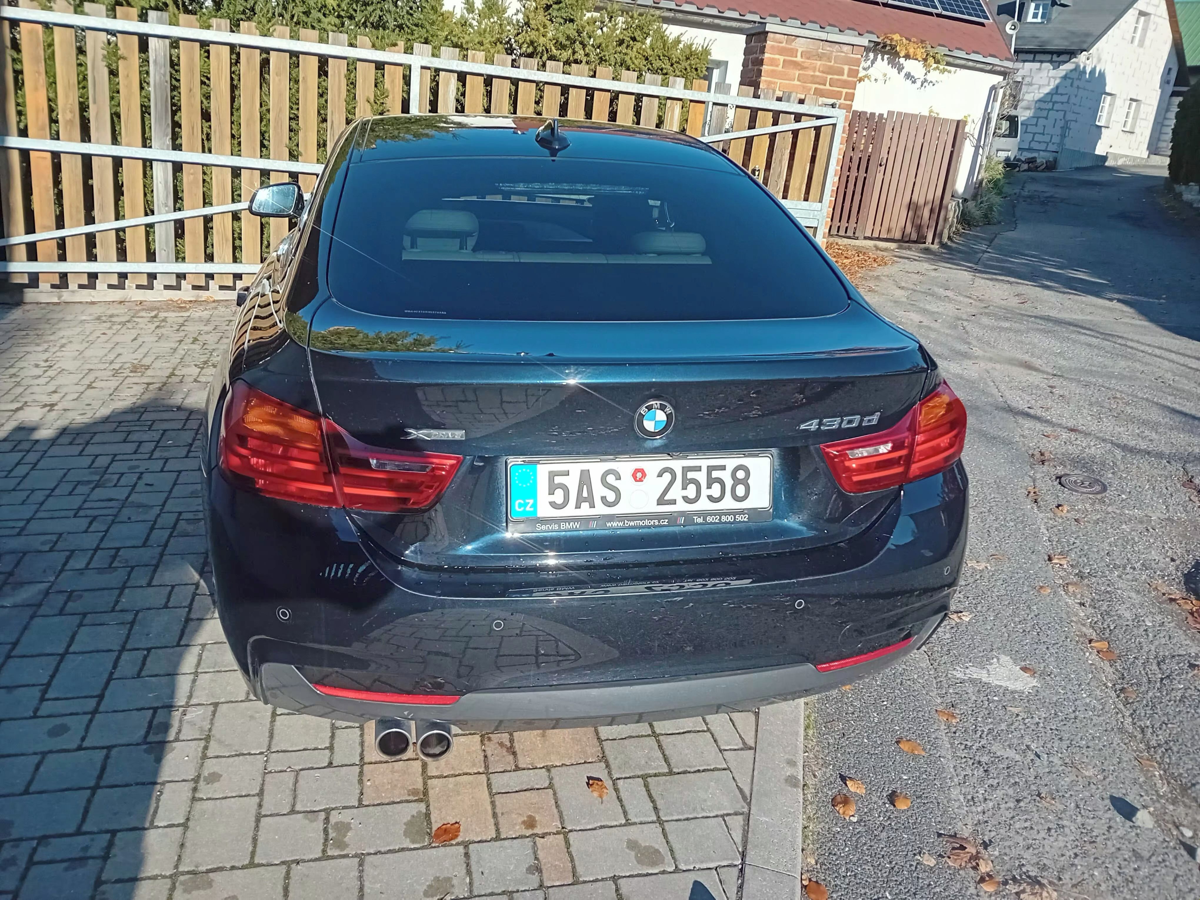 BMW Řada 4, 430d xDrive Gran Coupé 4x4 - fotka 4