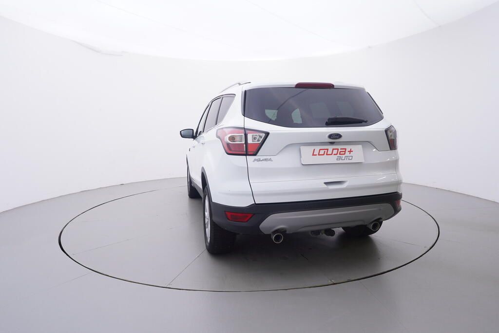 Ford Kuga, Titanium 2.0 110 kW - fotka 4