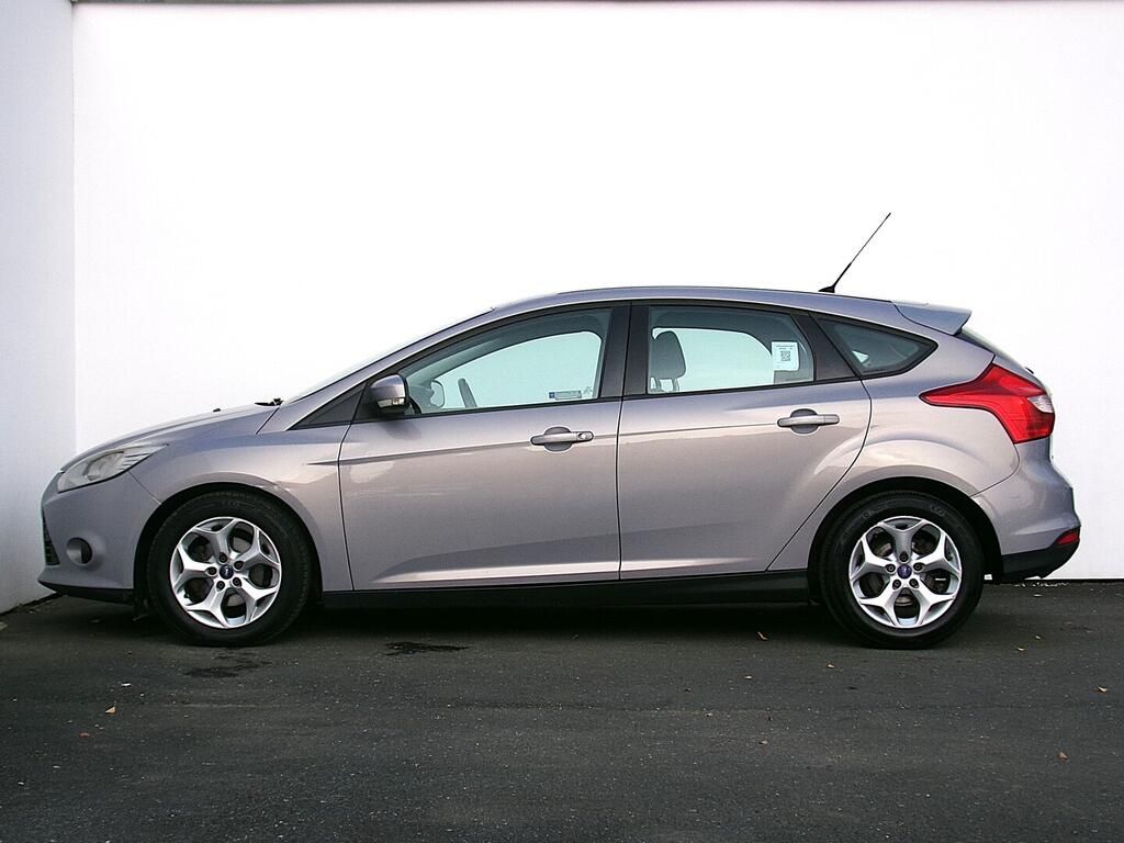 Ford Focus, Trend 1.6 TDI 70 kW - fotka 3