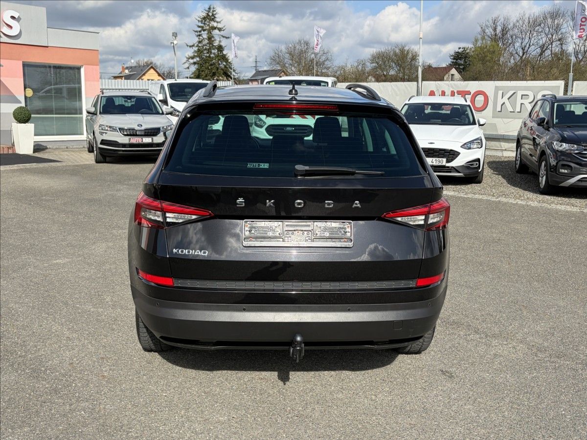 Škoda Kodiaq, 2,0 TDi,DSG,Navi,LED,Kamera,AC - fotka 6