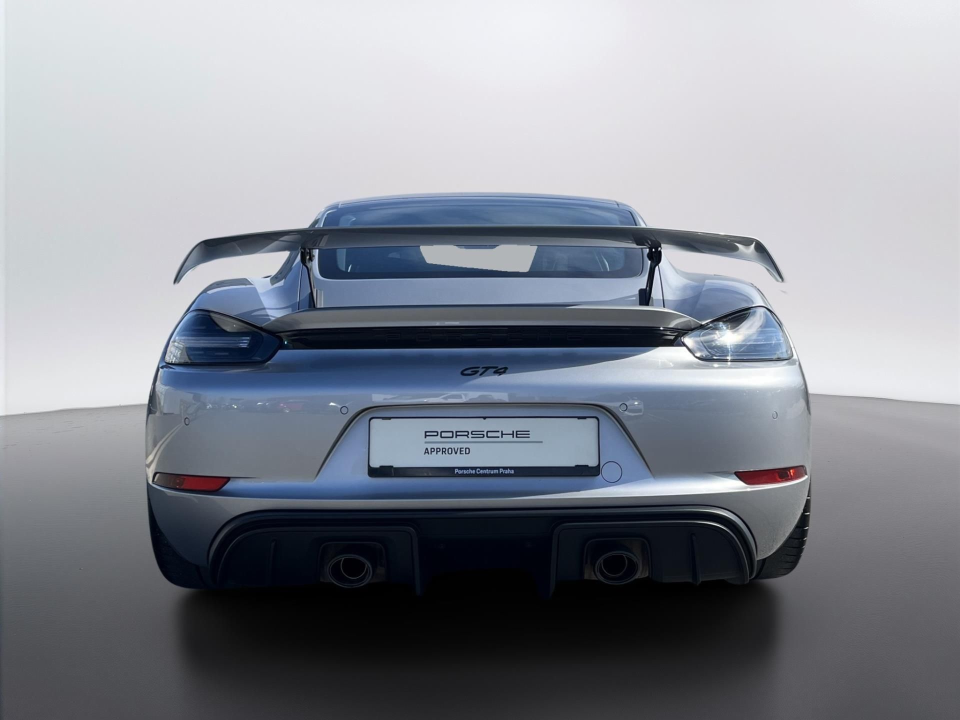 Porsche Cayman, GT4 - fotka 4