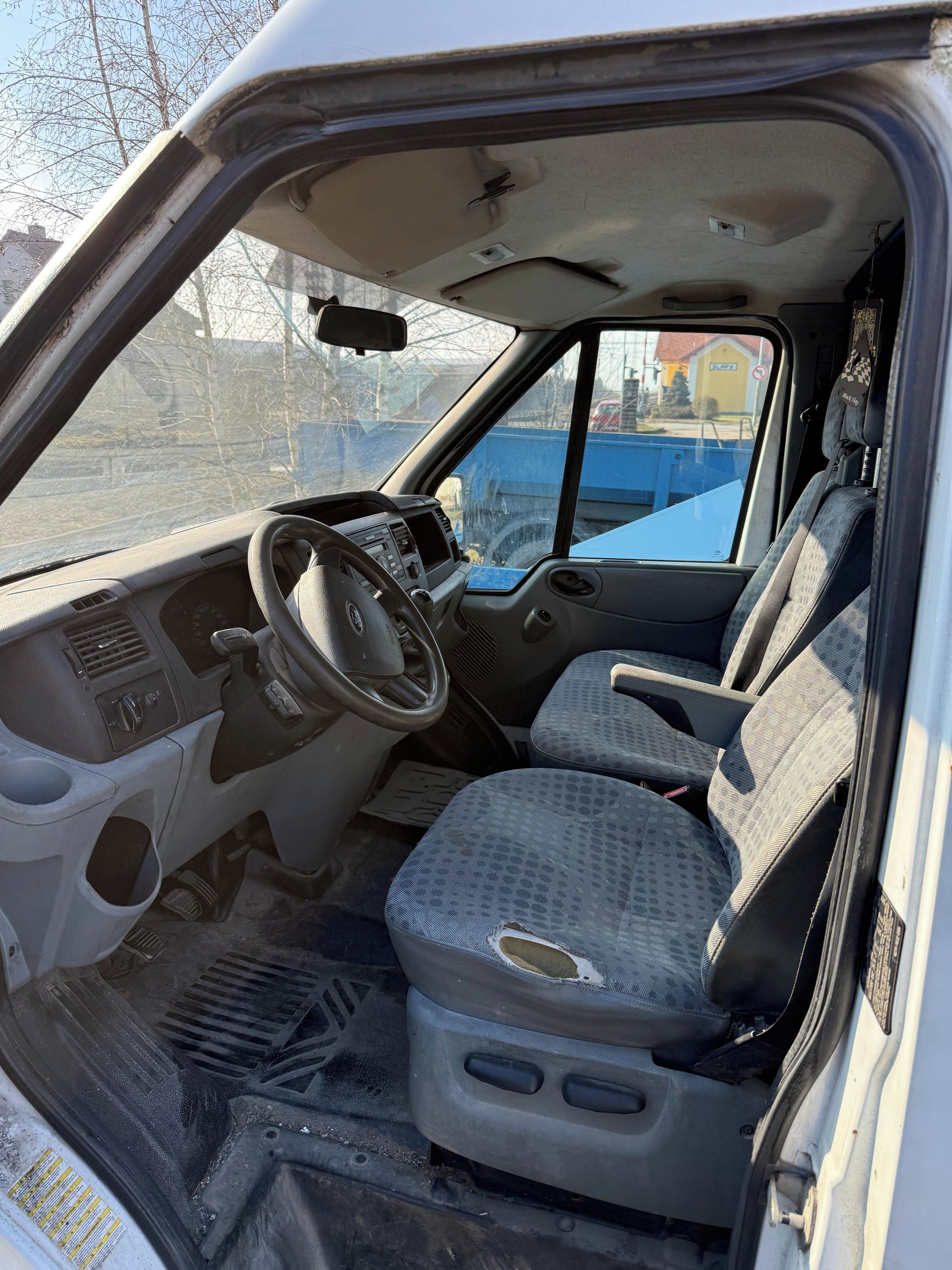 Ford Transit - fotka 3