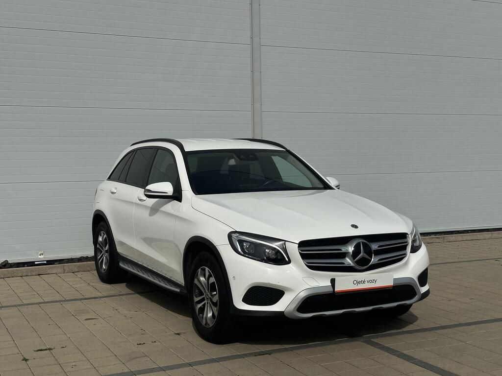 Mercedes-Benz GLC, 250 4Matic 2.0 155 kW - fotka 3