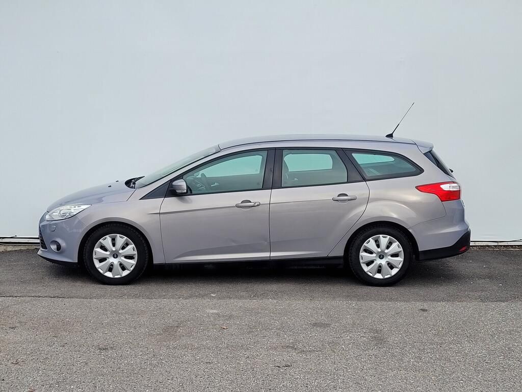 Ford Focus, Titanium 1.6 TDCI 85 kW - fotka 3