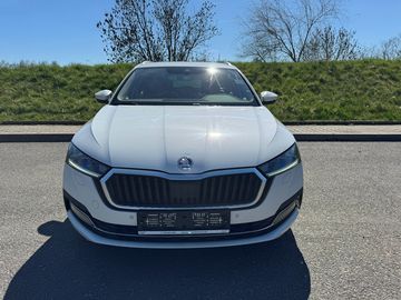 2.0 TDI PANORAMA / KŮŽE / SERV