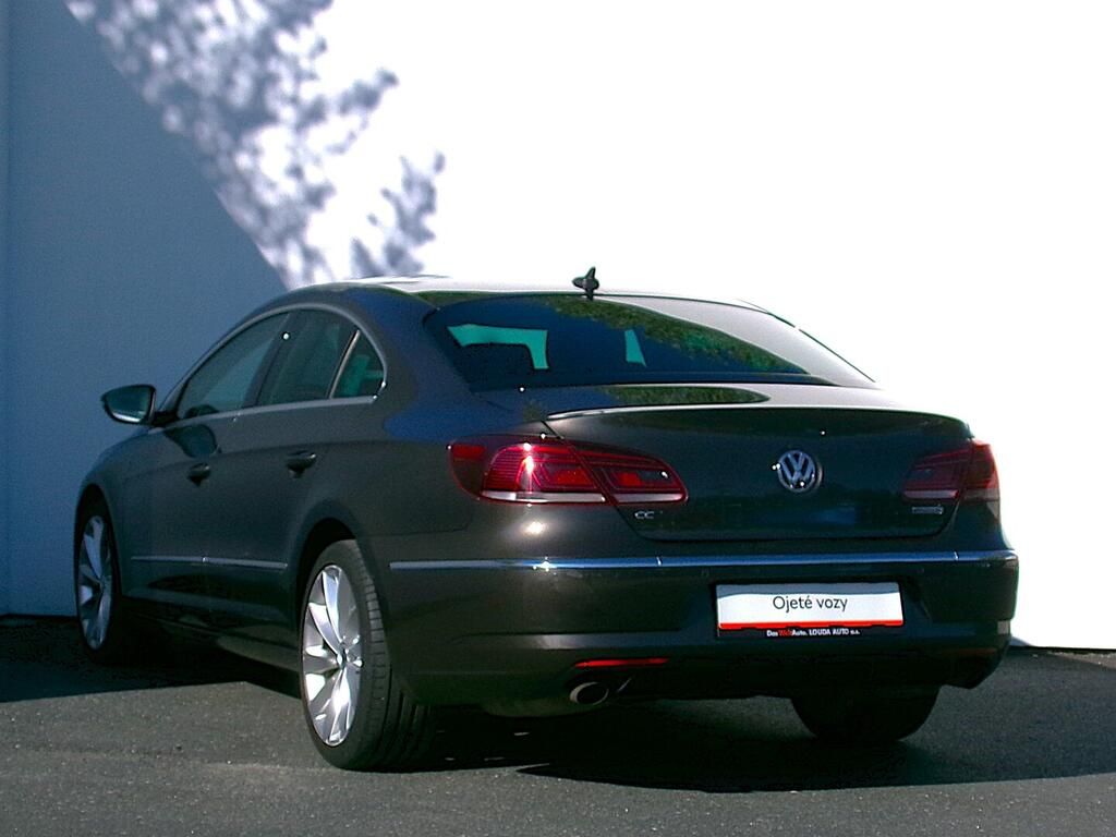 Volkswagen CC, Highline 2.0 TDI 125 kW - fotka 2