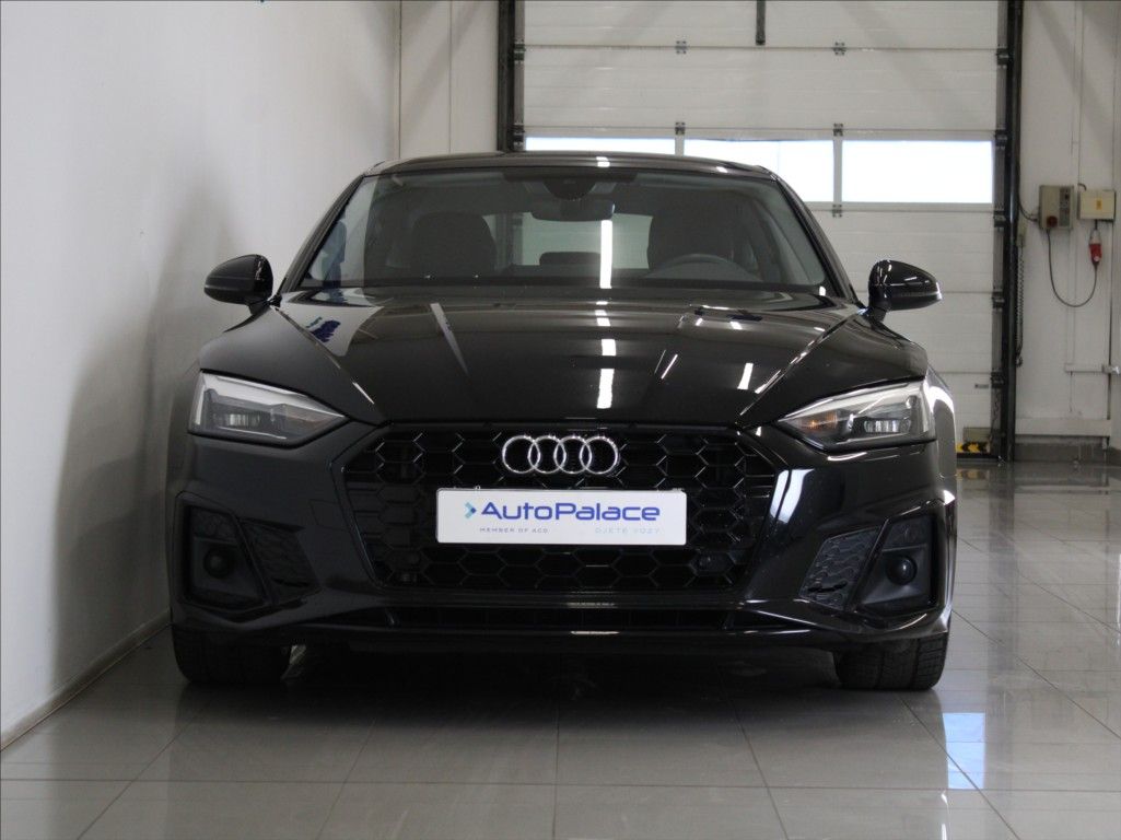 Audi A5, 2,0 40TDi S-Line 55tkm. ČR - fotka 2