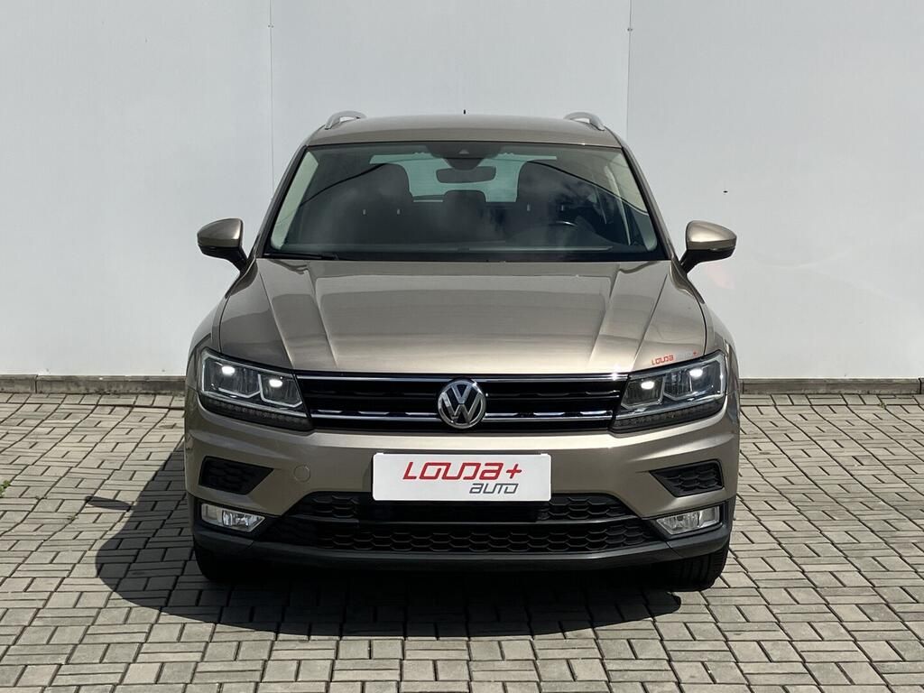 Volkswagen Tiguan, Comfortline 2.0 TSI 132 kW - fotka 4