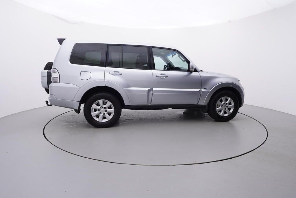 Mitsubishi Pajero, 3.2 147 kW - fotka 6