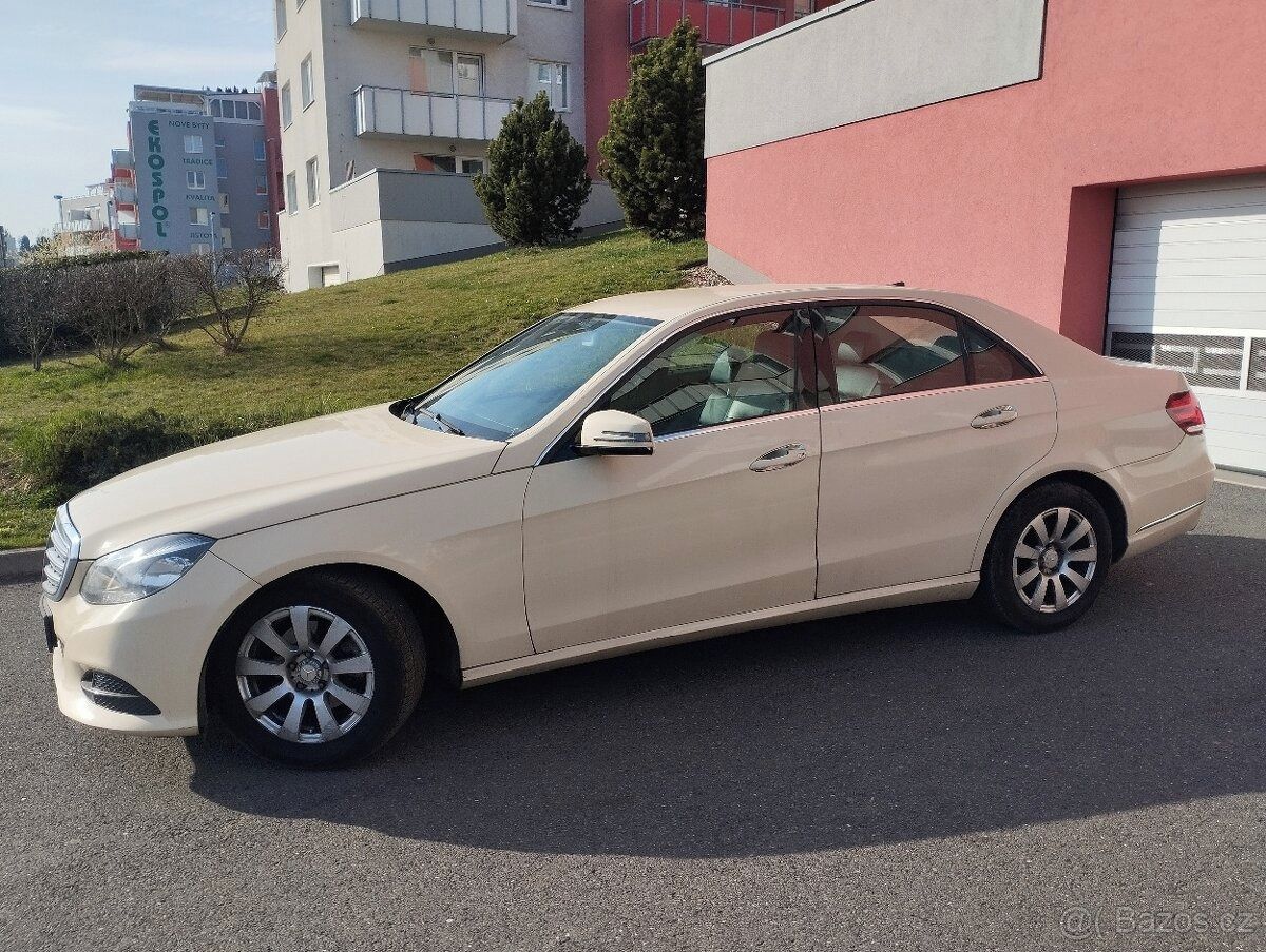 Mercedes-Benz Třídy E, E220 cdi