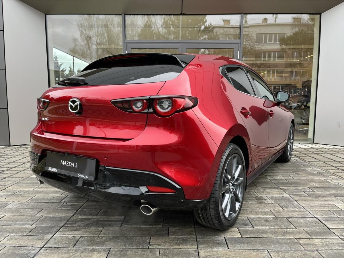 Mazda 3, 2,5 140ps 6MT FWD Centre-line - fotka 2