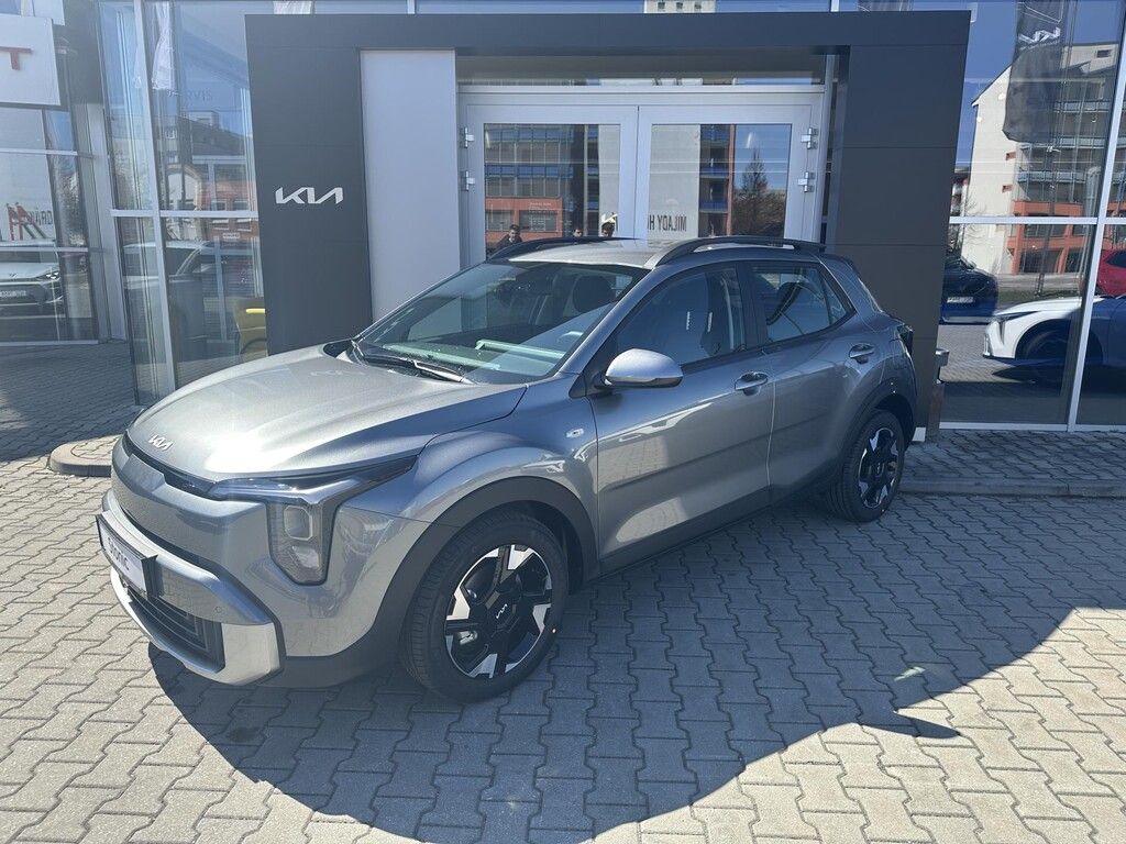 Kia Stonic, 1,0 T-GDi 74 kW SPIN - fotka 2