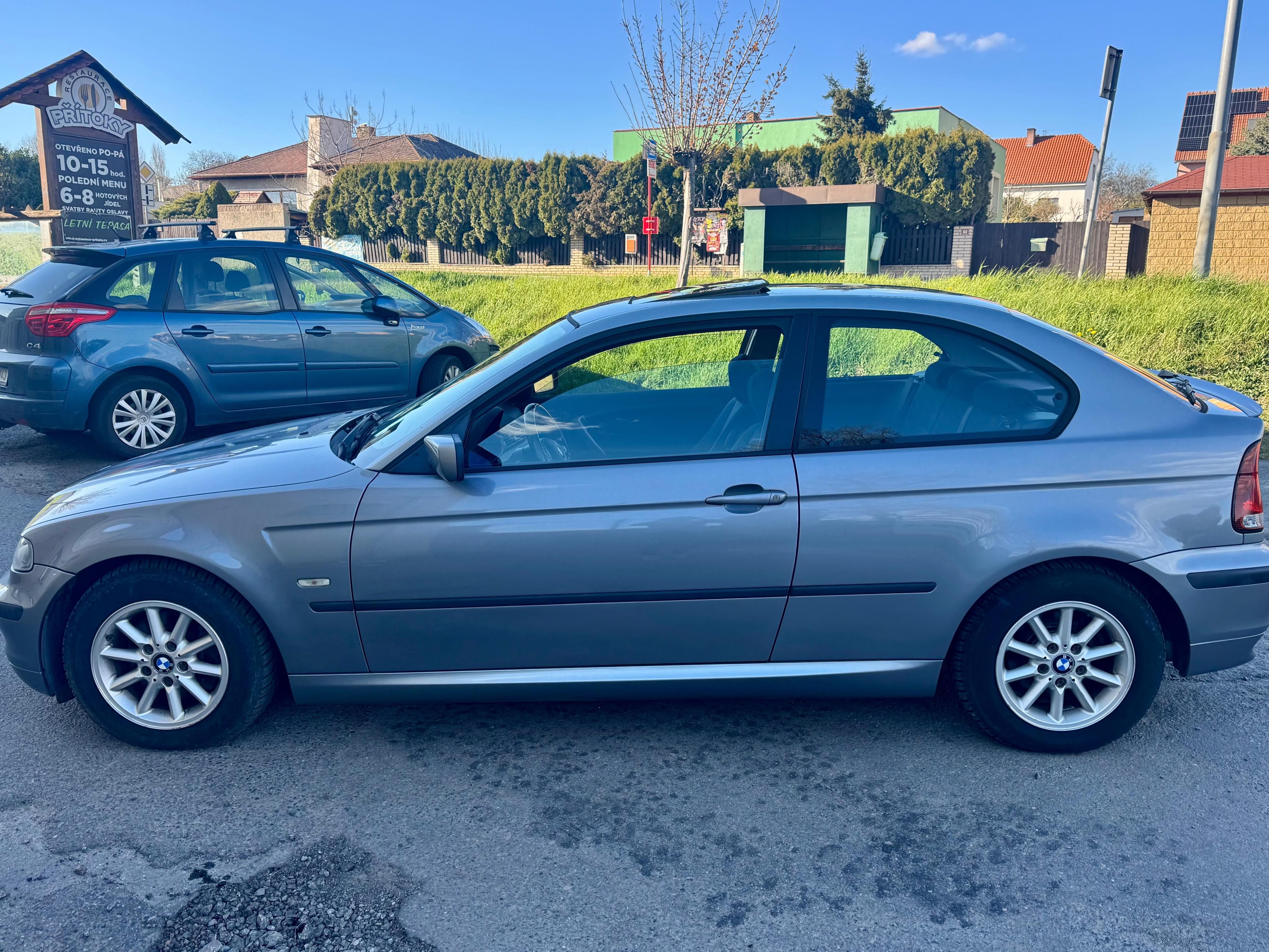 BMW Řada 3, 318Ti Compakt 85kW.Klima - fotka 5