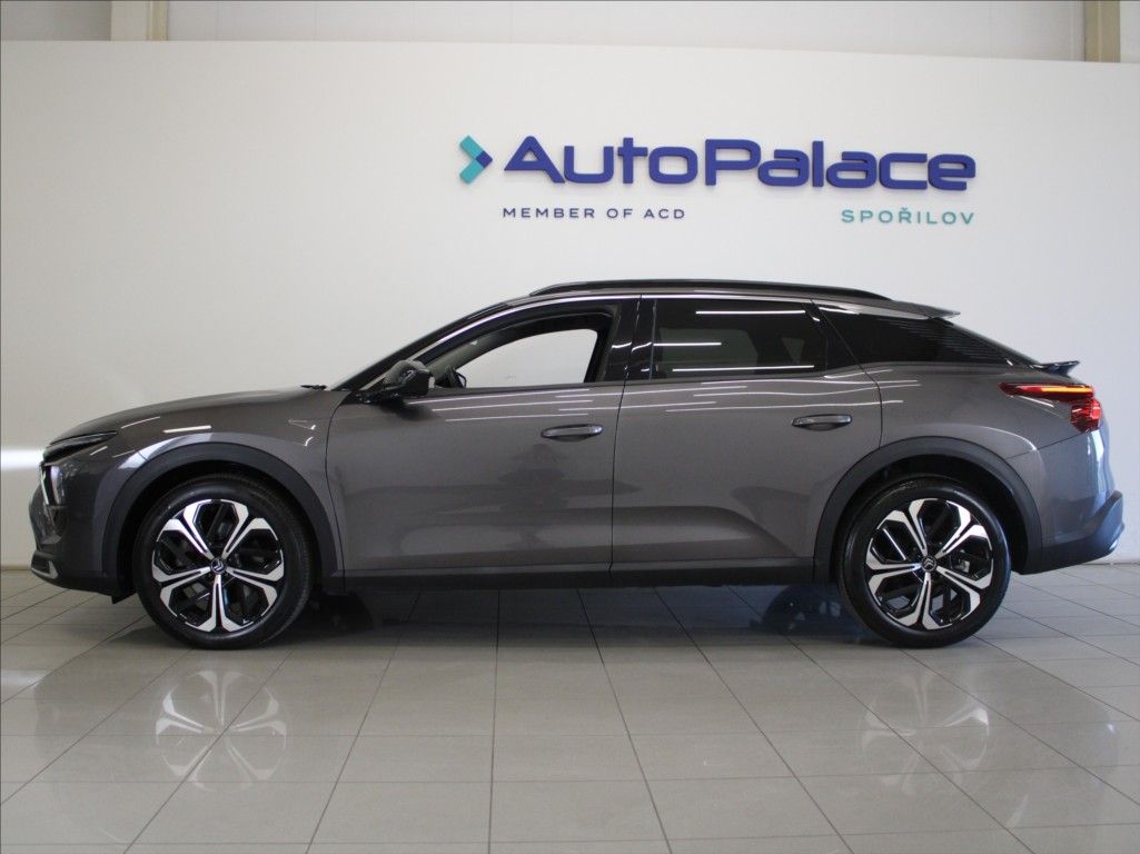 Citroën C5 X, 1,6 PureTech 133kW Shine 31tkm - fotka 5