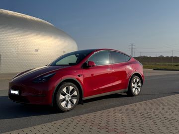Tesla Y LR, SOH 95%