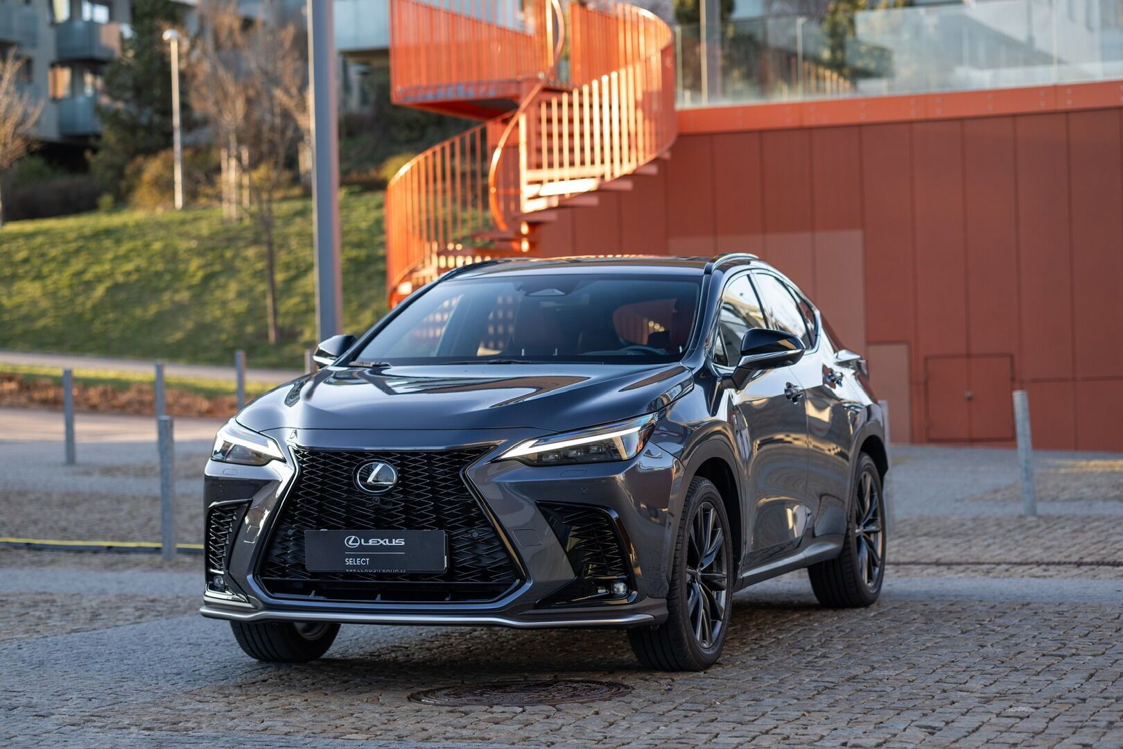 Lexus NX 350h, LEXUS NX 350H 2,5 HEV F SPORT