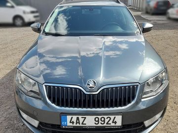 Škoda Octavia Kombi 2,0 TDI 11