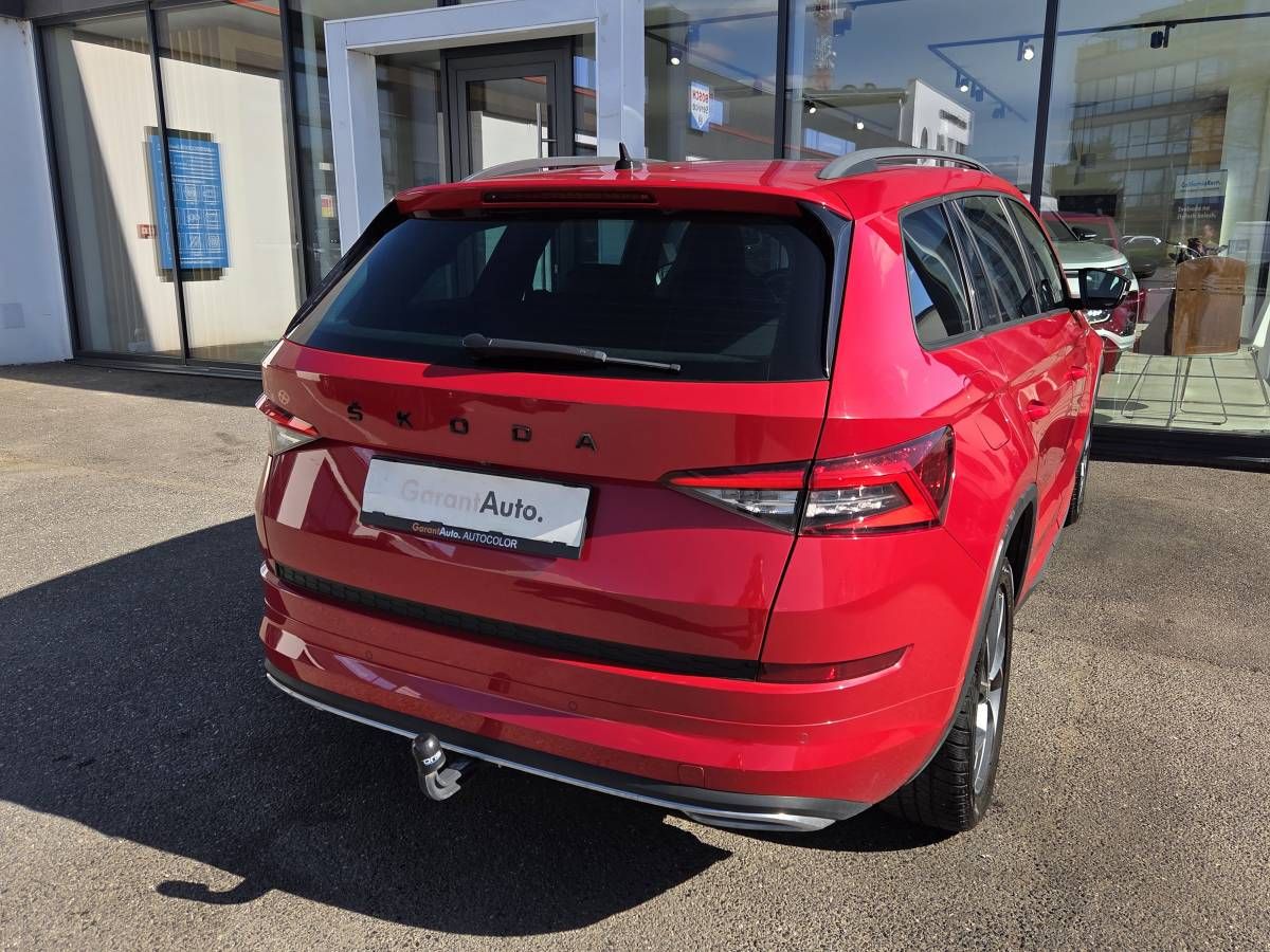 Škoda Kodiaq, 2.0 TDI DSG 4x4 Sportline 7mís - fotka 3
