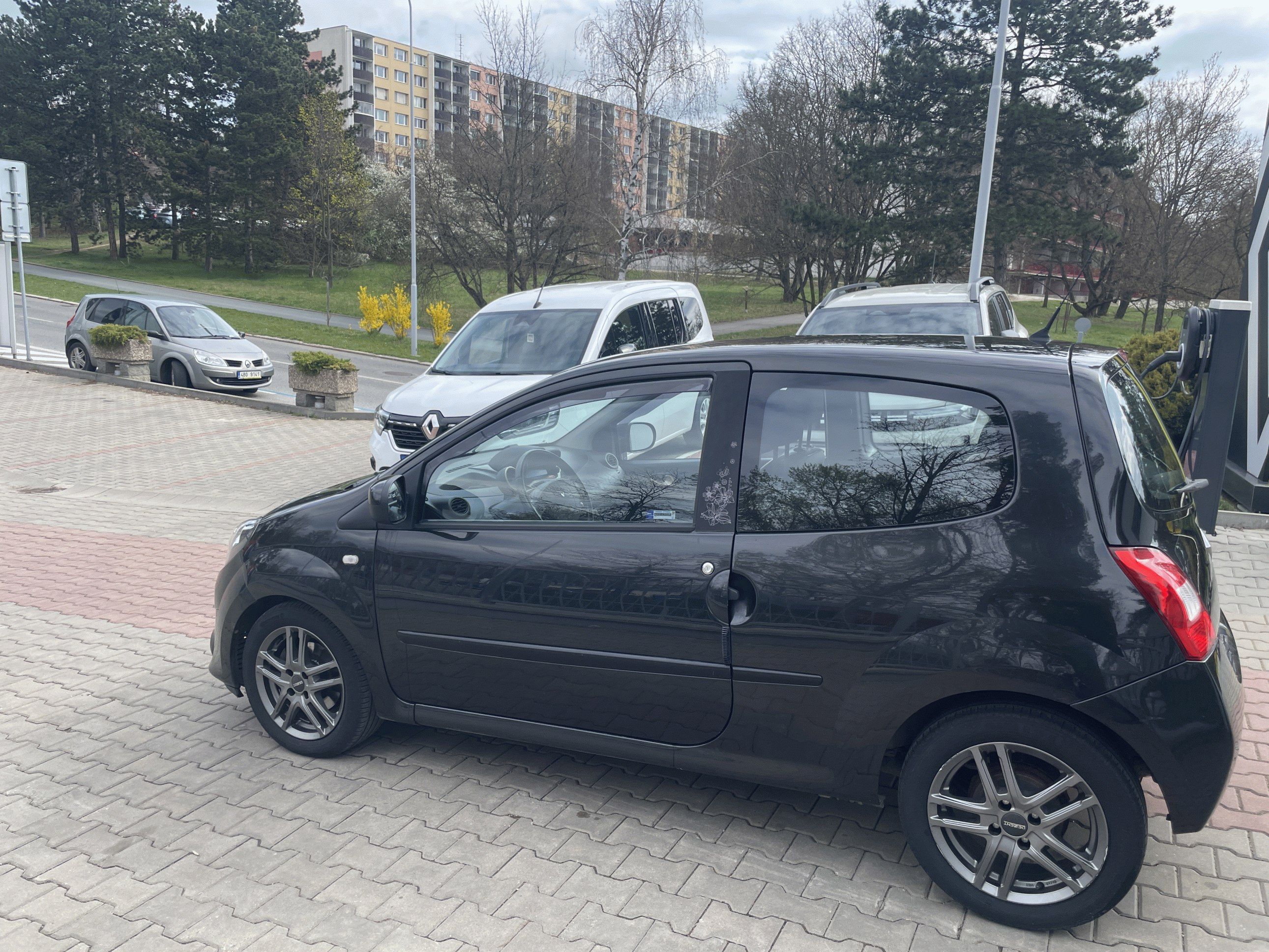 Renault Twingo, 1,2 16V LS Miss Sixty - fotka 6