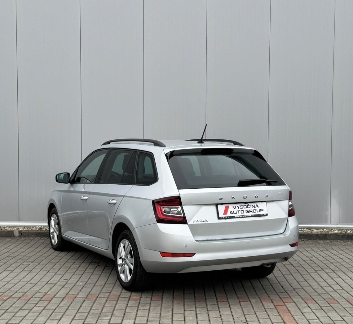 Škoda Fabia, 1.0 81kW 6Q Style+ACC,LED, TOP - fotka 2