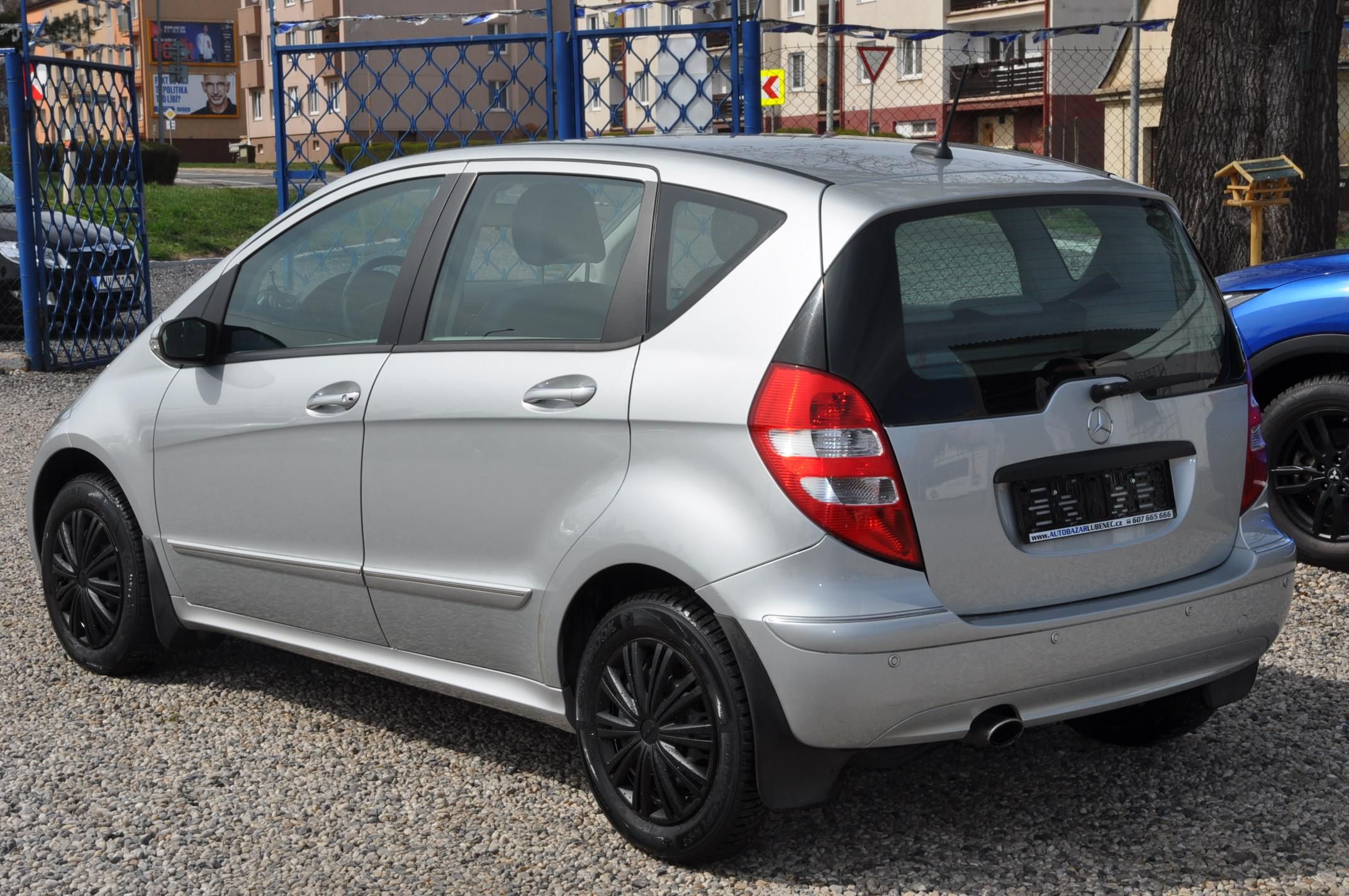 Mercedes-Benz Třídy A, 180CDi 80kW Elegance - fotka 4