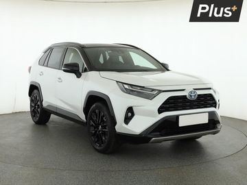 2.5 Hybrid, Selection