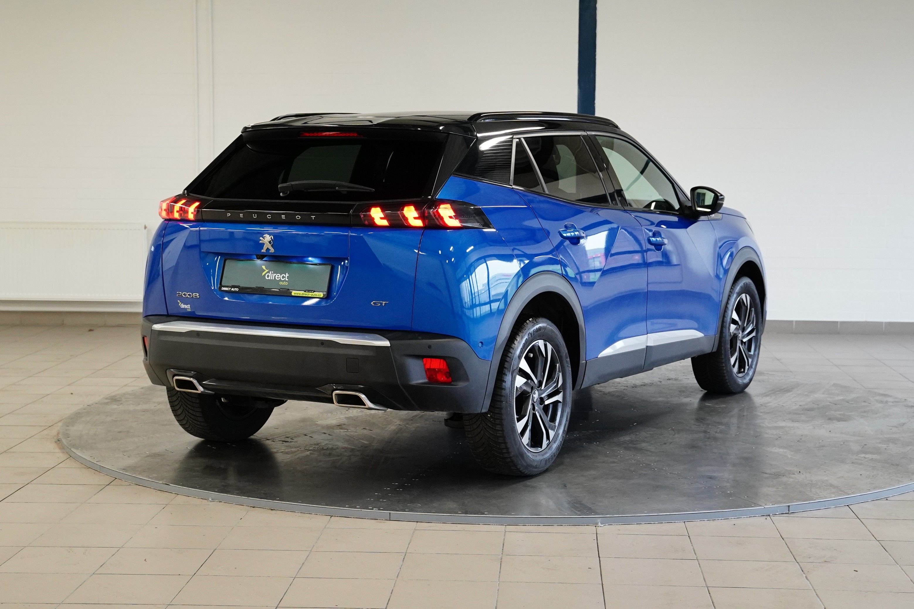Peugeot 2008, 1.2 PureTech 96 kW GT - fotka 2
