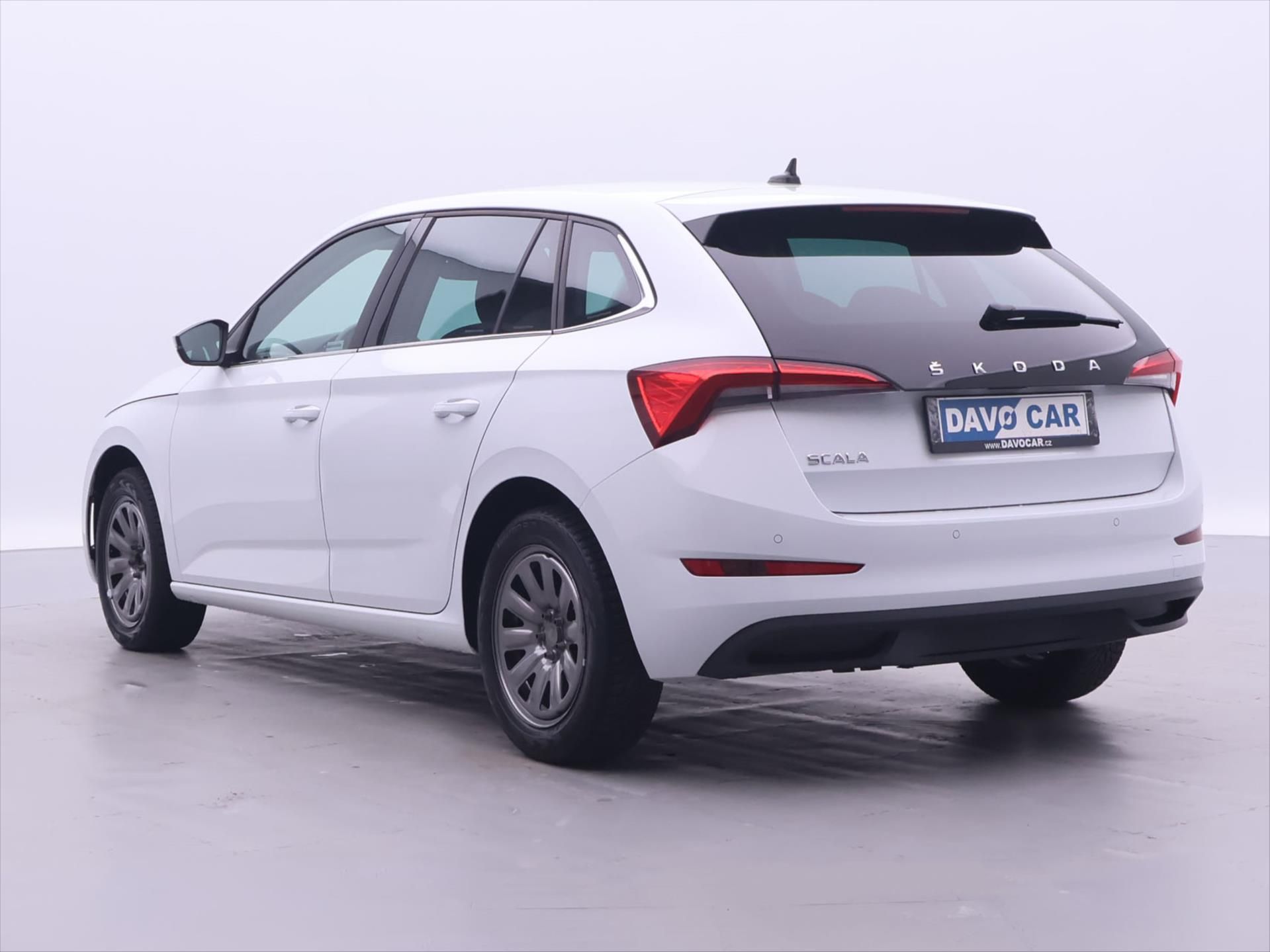 Škoda Scala, 1,5 TSI 110kW Style CZ 1.Maj. - fotka 5