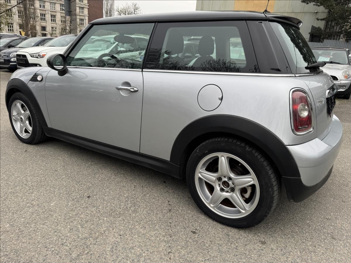 Mini Cooper, 1,6 BEZ KOROZE+JEDE PERFEKTNĚ - fotka 6