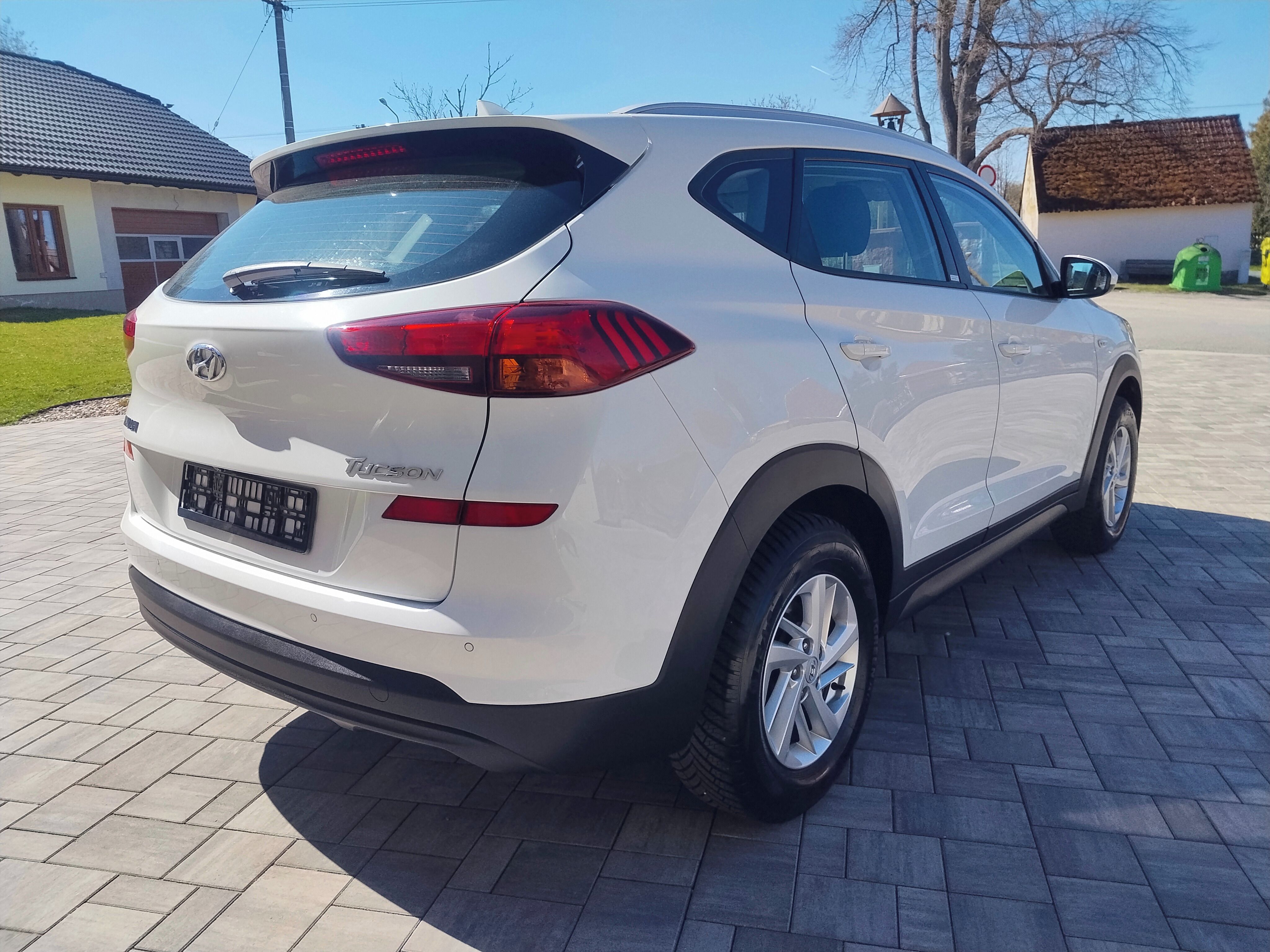 Hyundai Tucson, 1,6i 97Kw r.v.2020 naj.48900Km - fotka 4