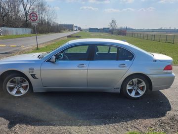 Bmw 745i