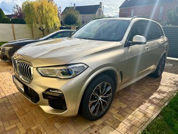 40i, xDrive, 250kW, M-SPORT