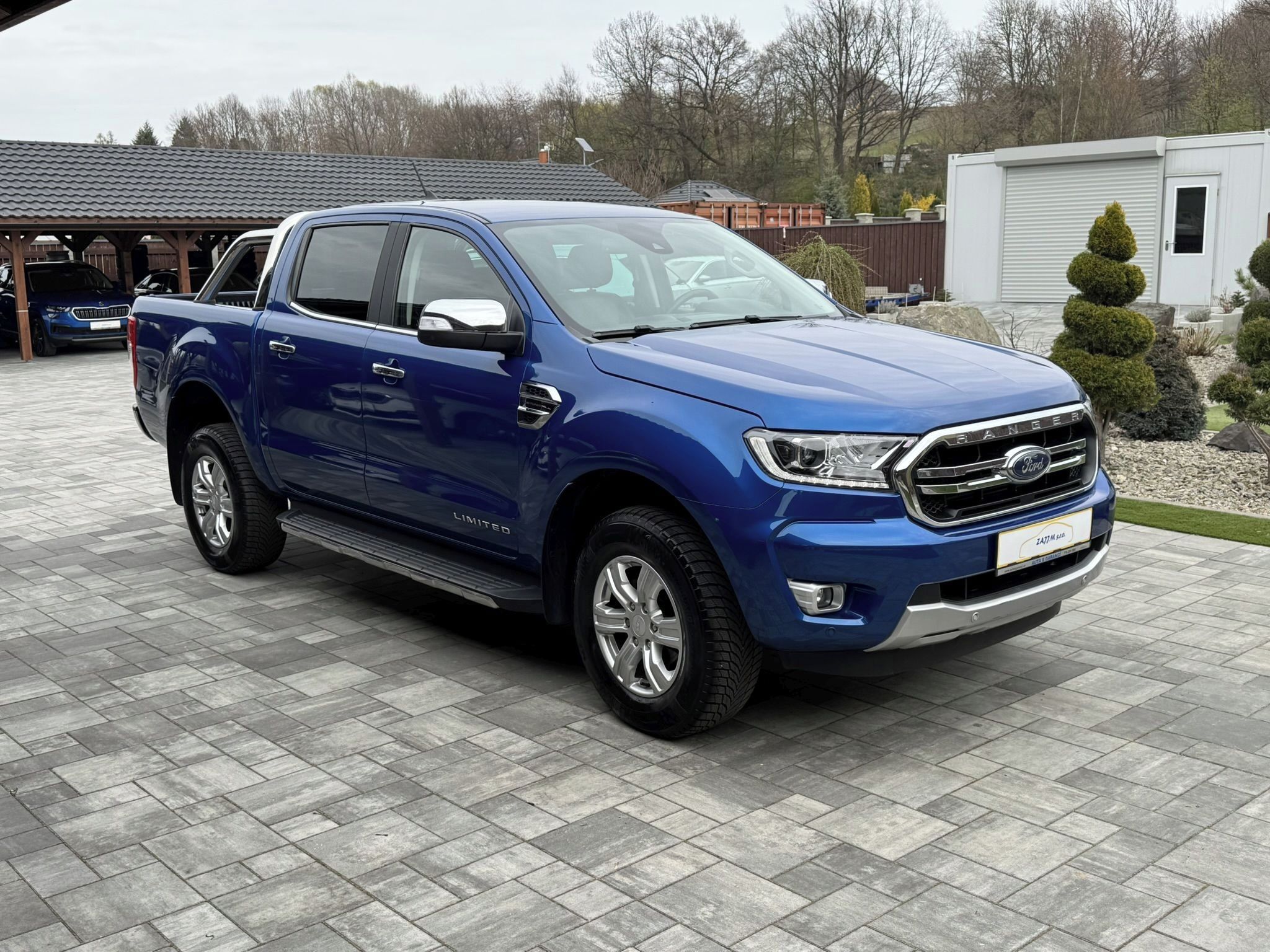 Ford Ranger, Limited 157kw + tažné z. - fotka 4