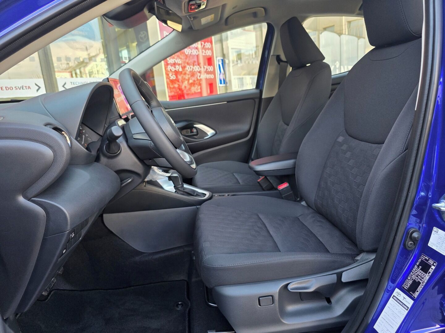 Toyota Yaris, 1,5 Hybrid Comfort  T-AKCE - fotka 3
