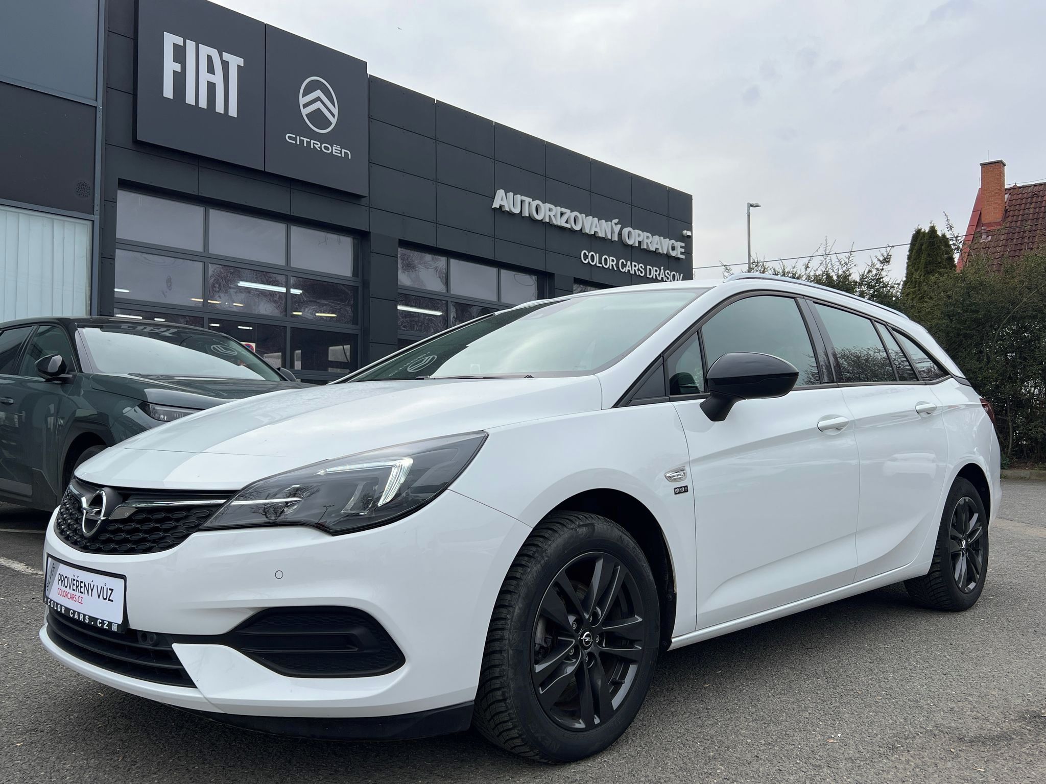 Opel Astra, 1.2 130k SERVIS ZÁRUKA TAŽNÉ