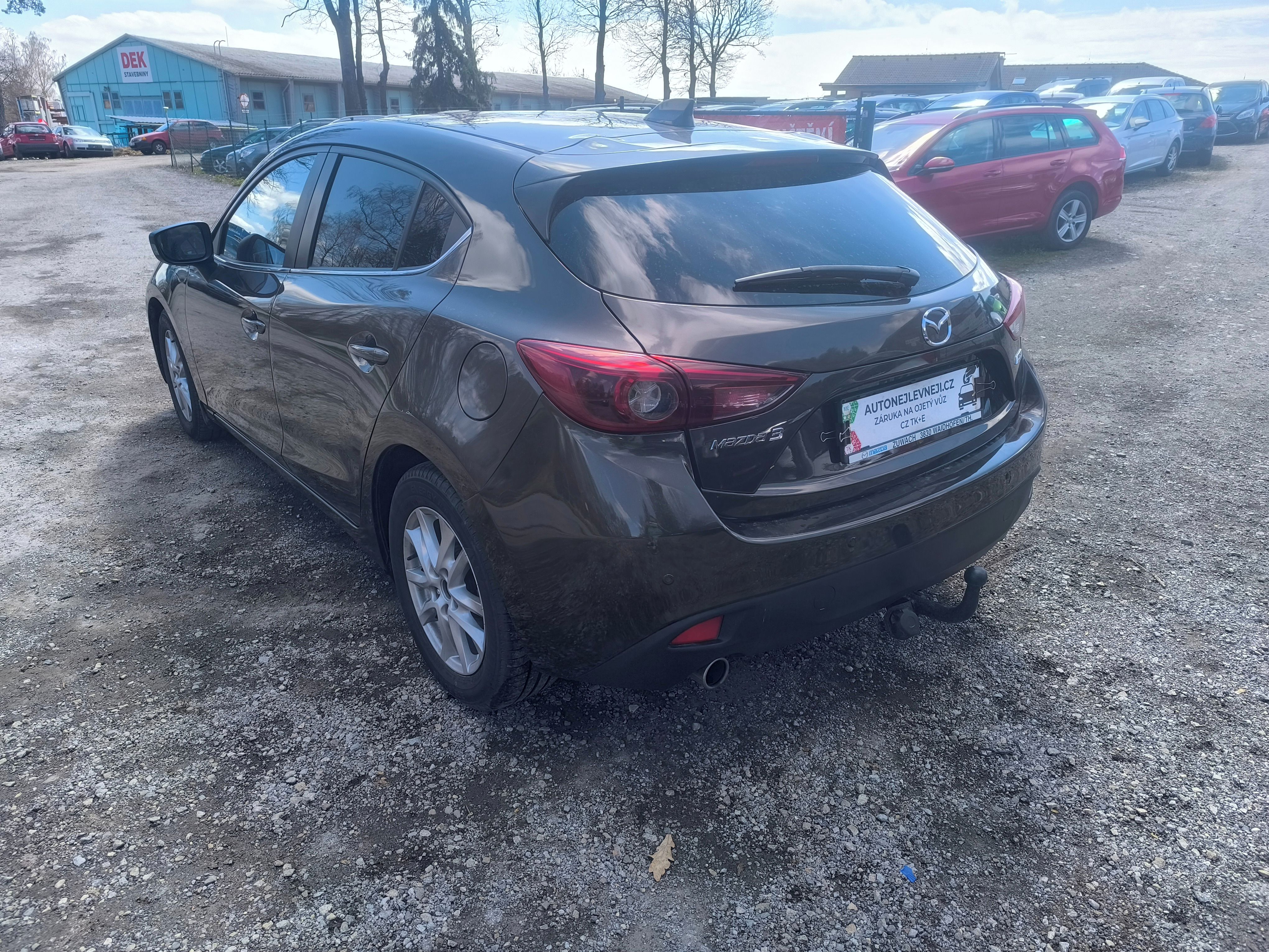 Mazda 3, 2,0i,KRÁSNÁ,70KM,SERVISKA,1MAJ - fotka 5