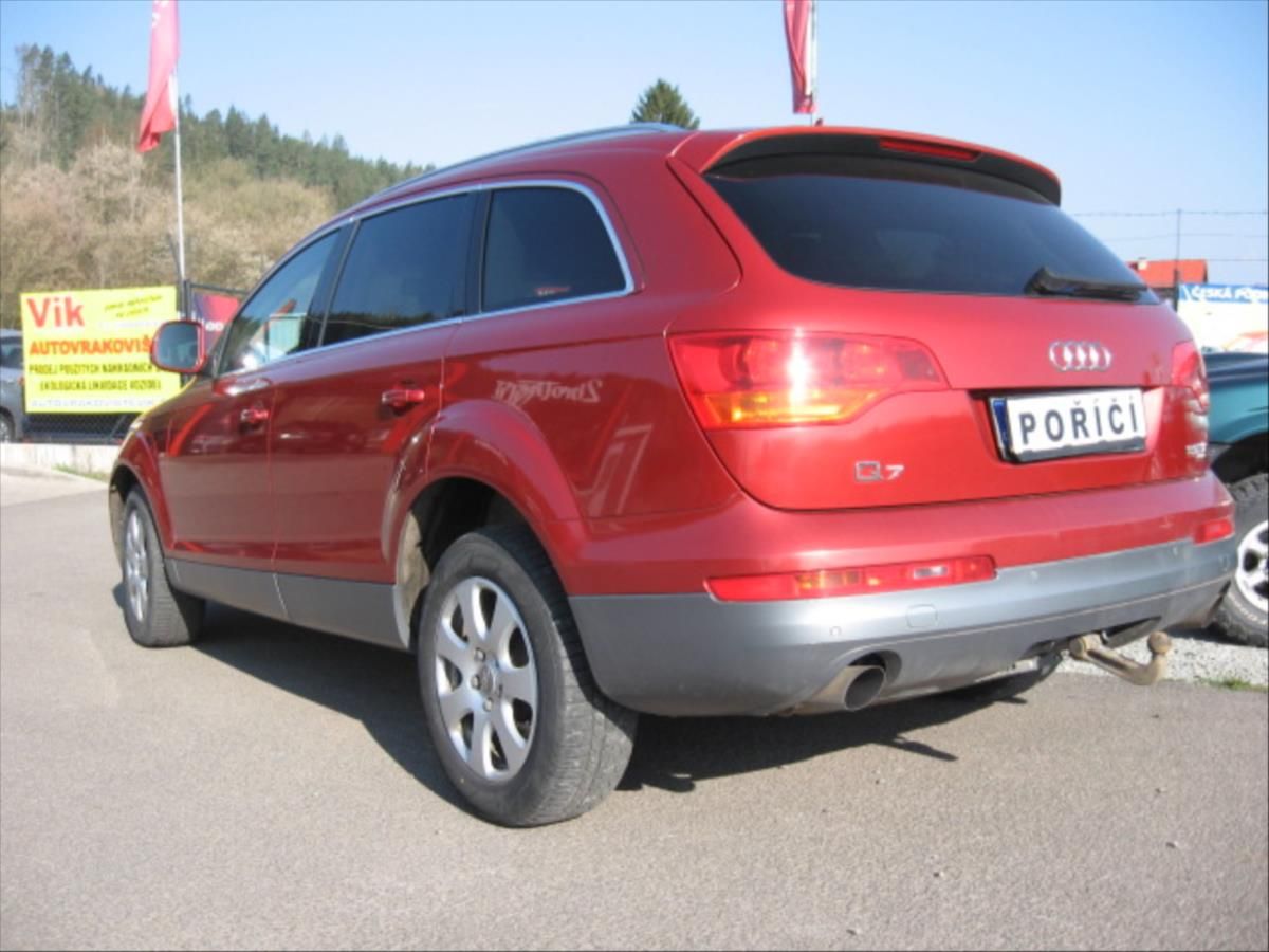 Audi Q7, 3,0 TDi V6 Quattro - fotka 5