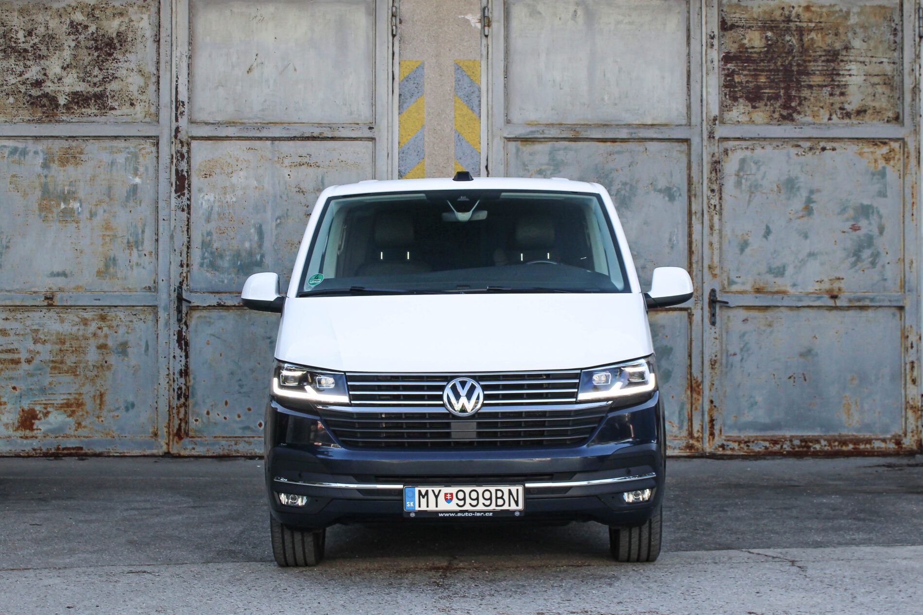 Volkswagen Multivan - fotka 2